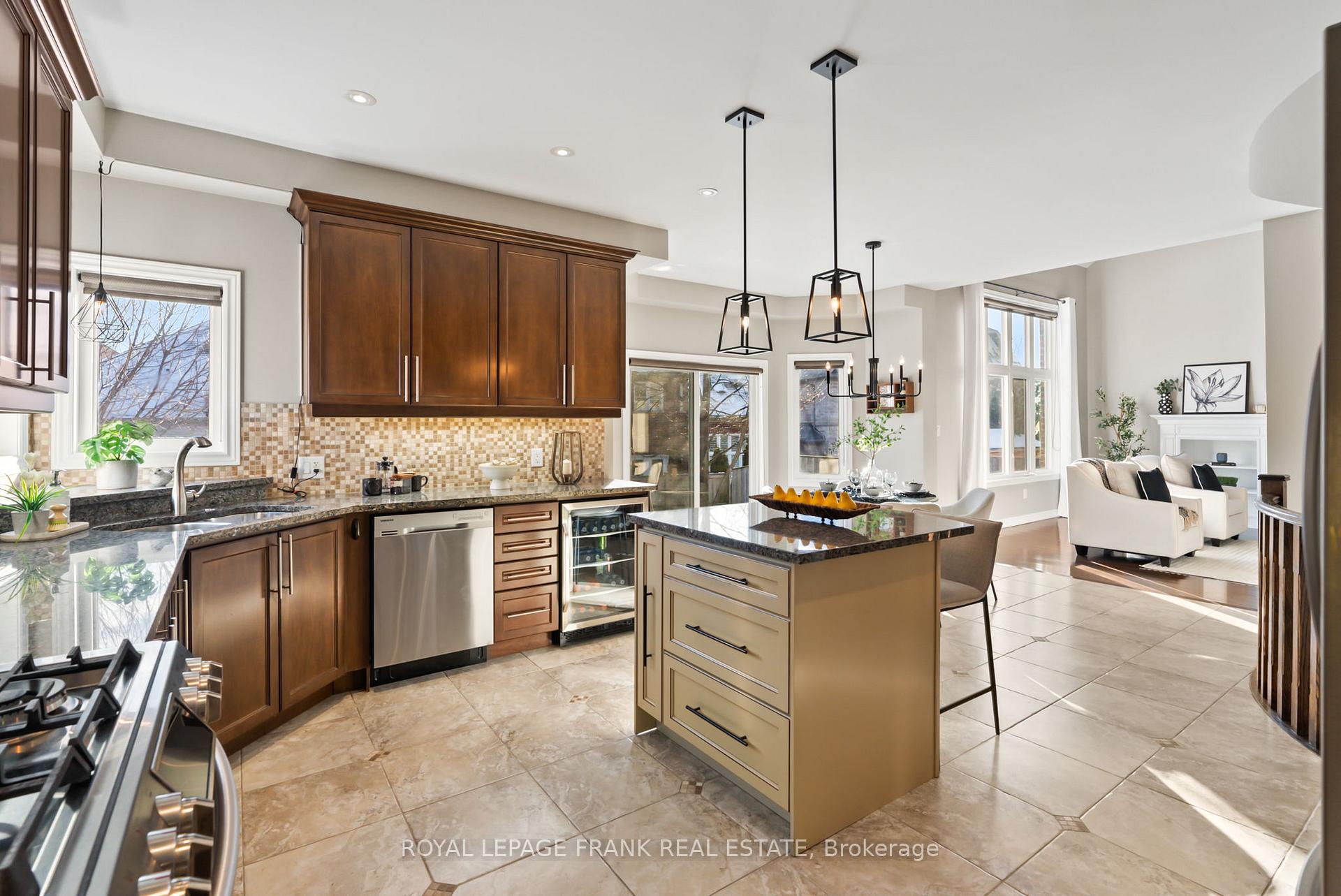 Photo 13 of 11 Donaldson Drive, Clarington, Newcastle — HOMEH