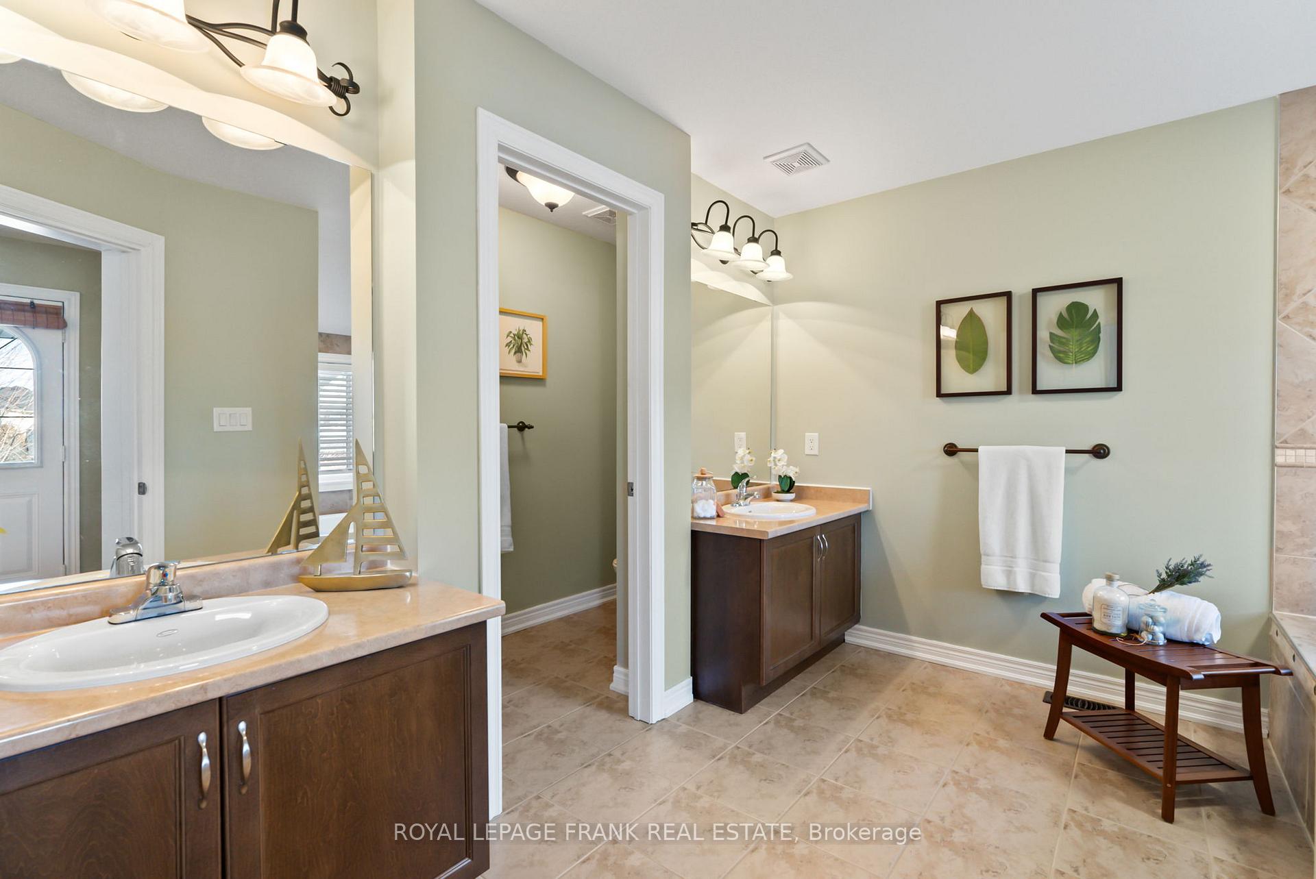 Photo 21 of 11 Donaldson Drive, Clarington, Newcastle — HOMEH