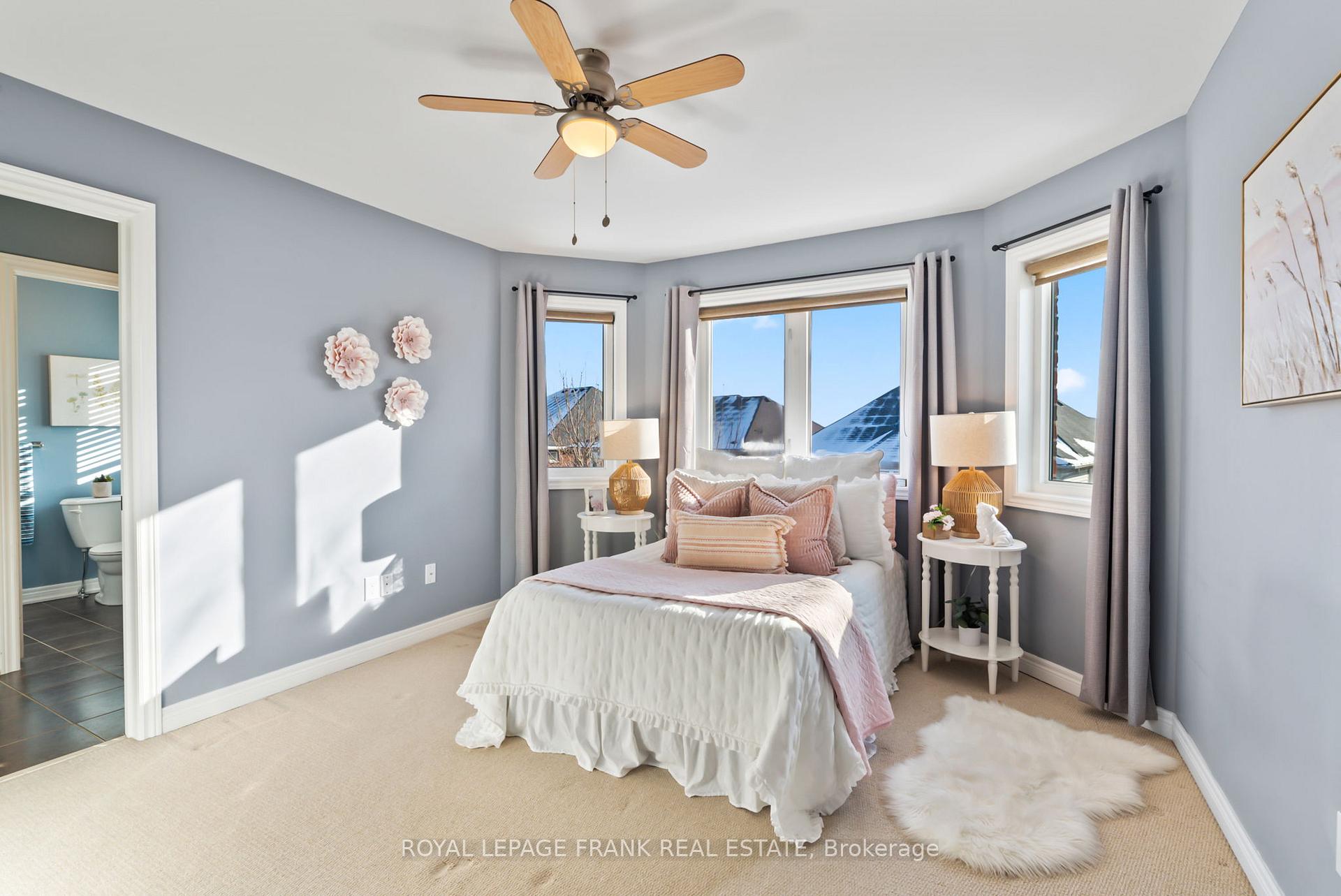 Photo 23 of 11 Donaldson Drive, Clarington, Newcastle — HOMEH