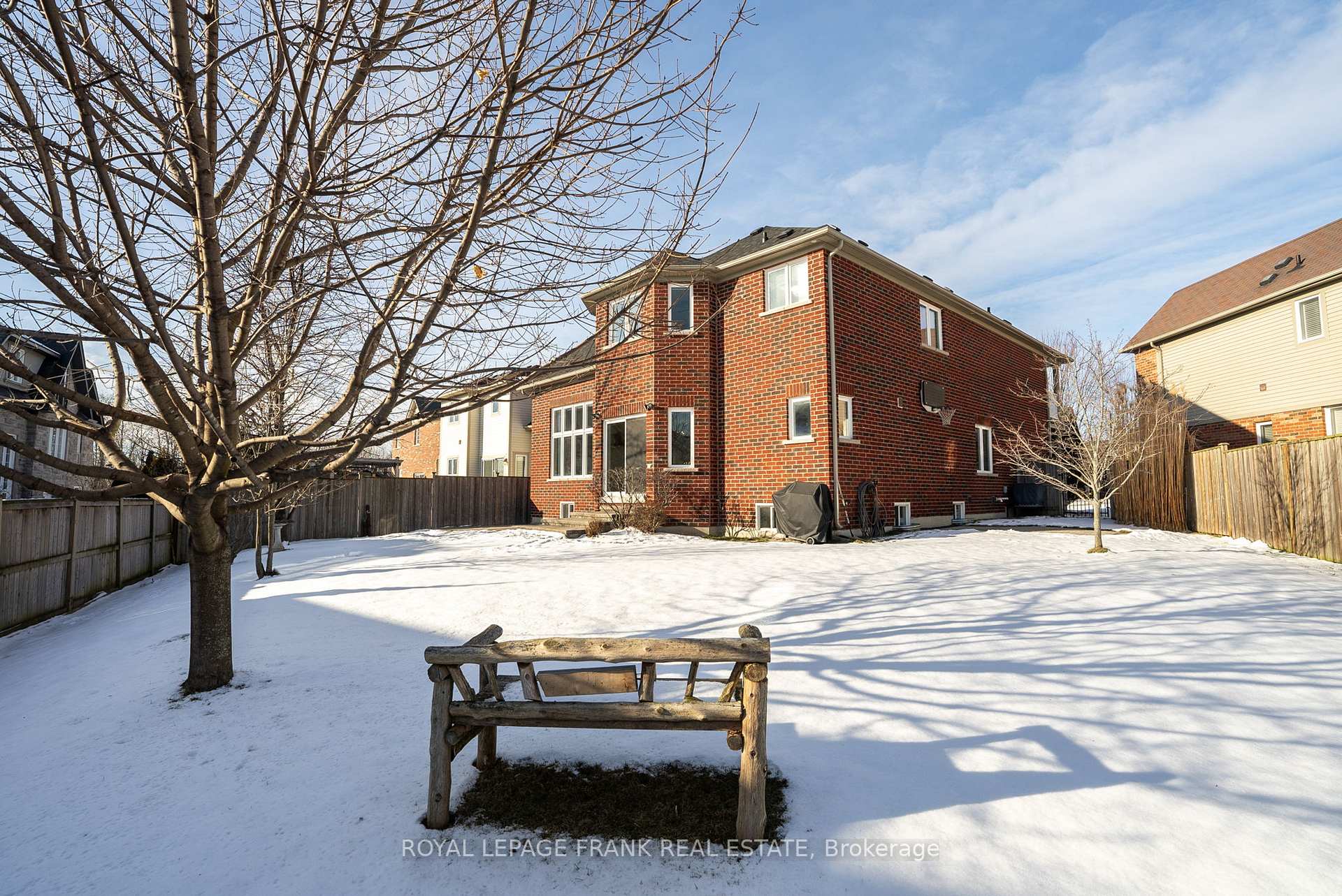 Photo 35 of 11 Donaldson Drive, Clarington, Newcastle — HOMEH