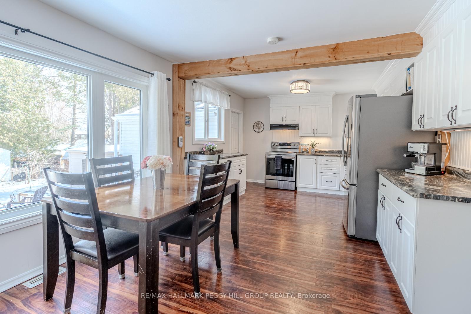 Photo 8 of 210 Southview Road, Barrie, South Shore — HOMEH