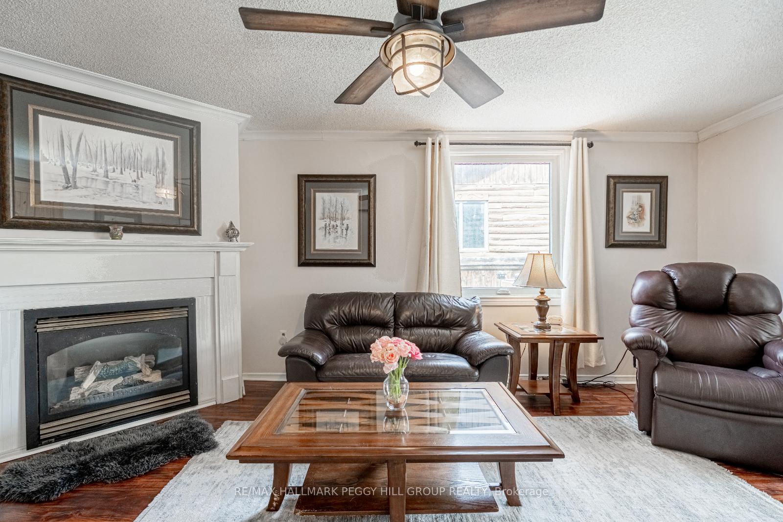 Photo 10 of 210 Southview Road, Barrie, South Shore — HOMEH
