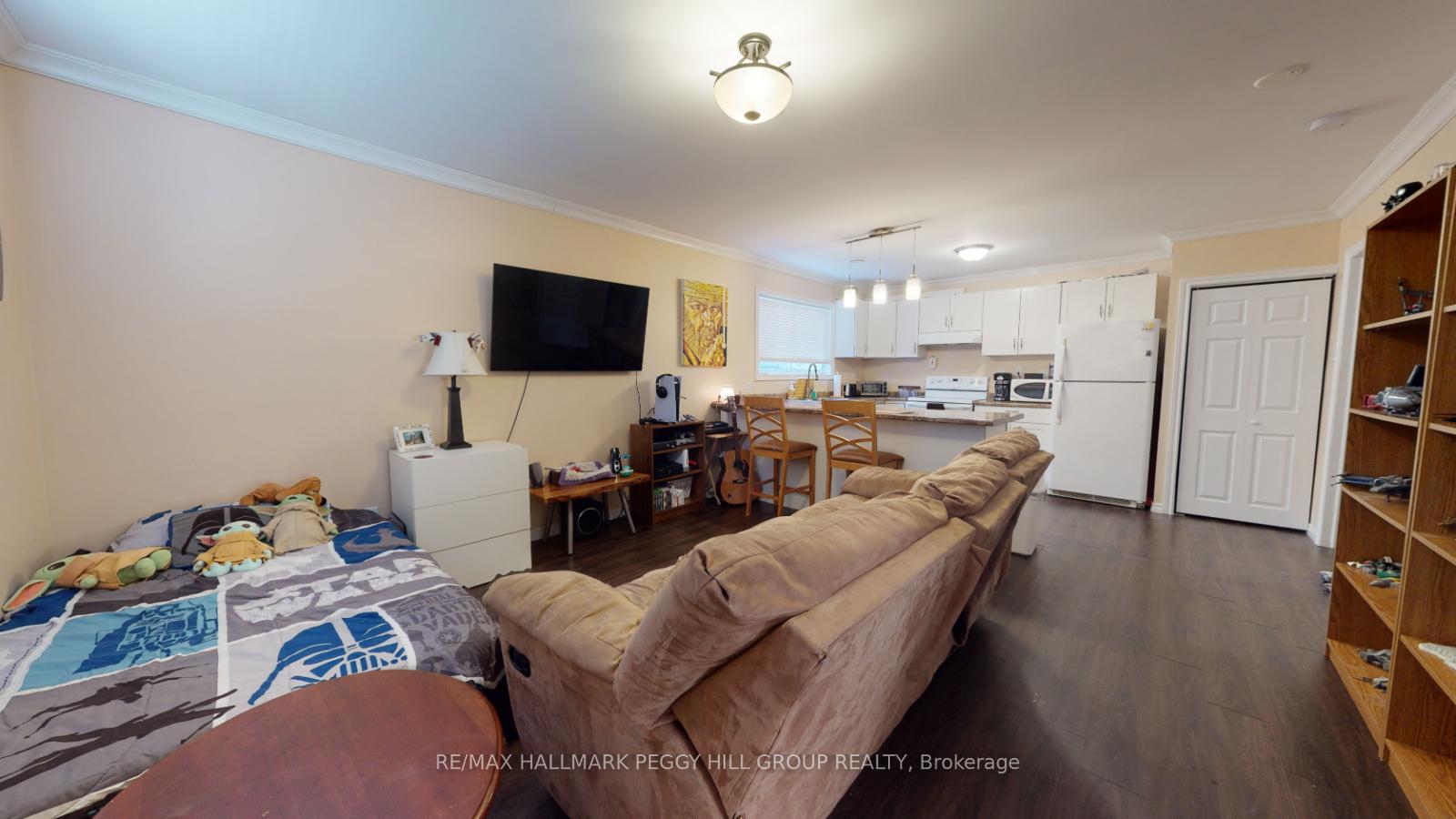 Photo 25 of 210 Southview Road, Barrie, South Shore — HOMEH