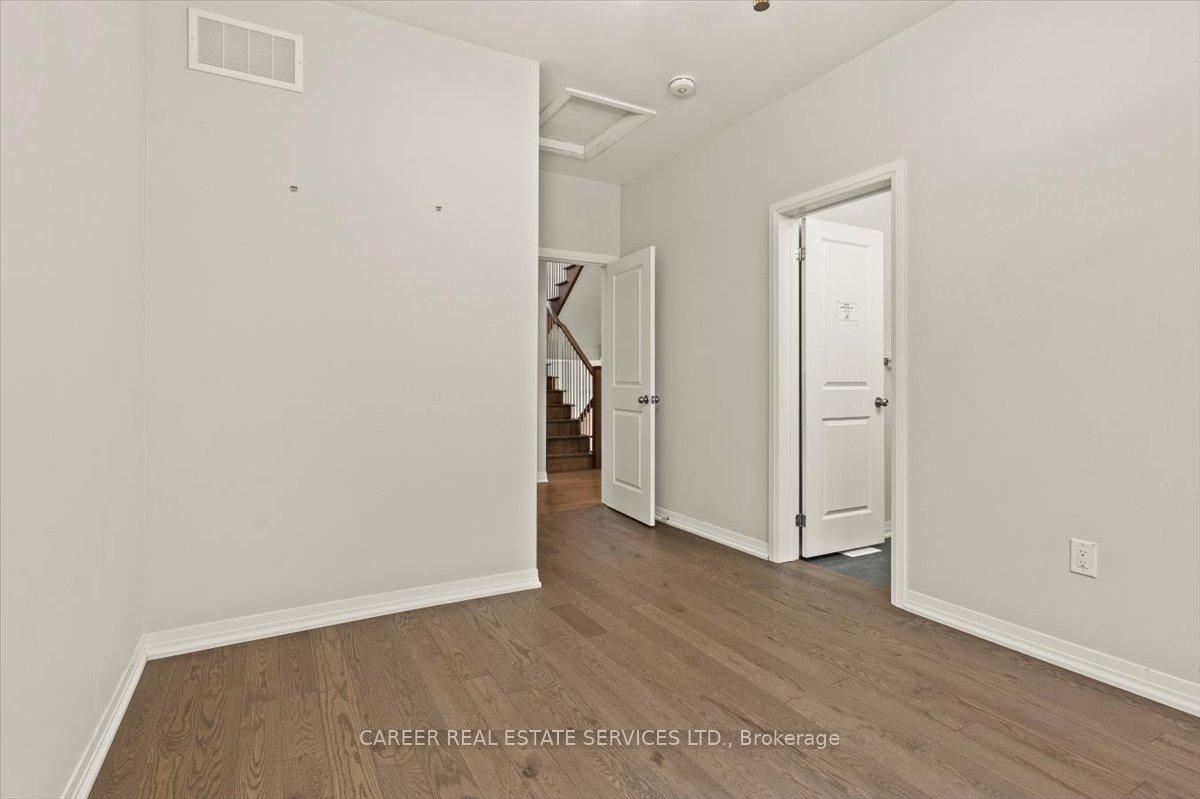 Photo 21 of 239 Port Darlington Road, Clarington, Bowmanville — HOMEH