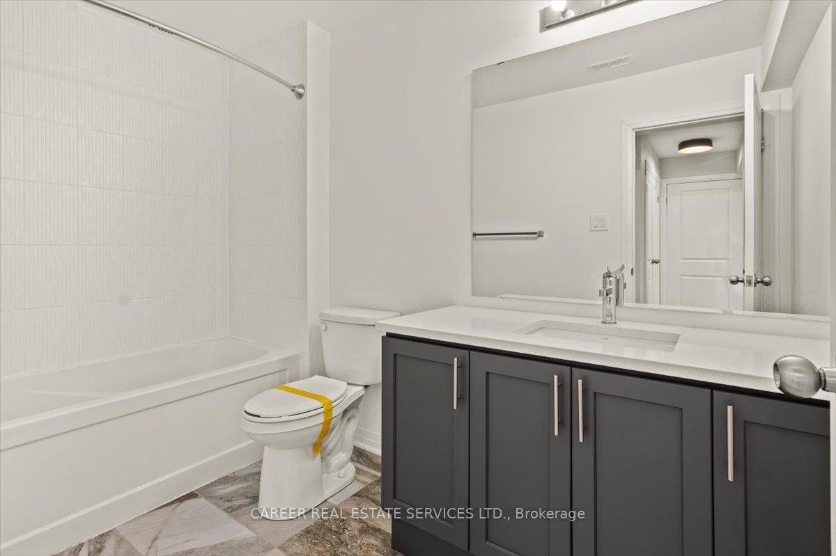Photo 36 of 239 Port Darlington Road, Clarington, Bowmanville — HOMEH