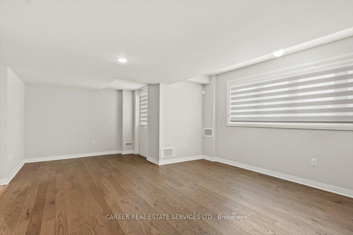 Photo 38 of 239 Port Darlington Road, Clarington, Bowmanville — HOMEH