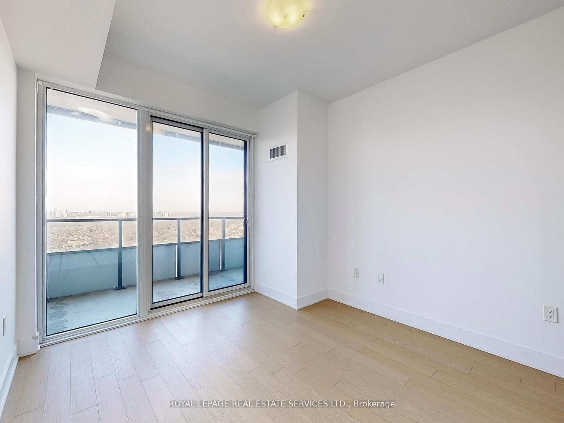 Photo 28 of Unit 4620, 30 Shore Breeze Drive, Etobicoke, Mimico — HOMEH