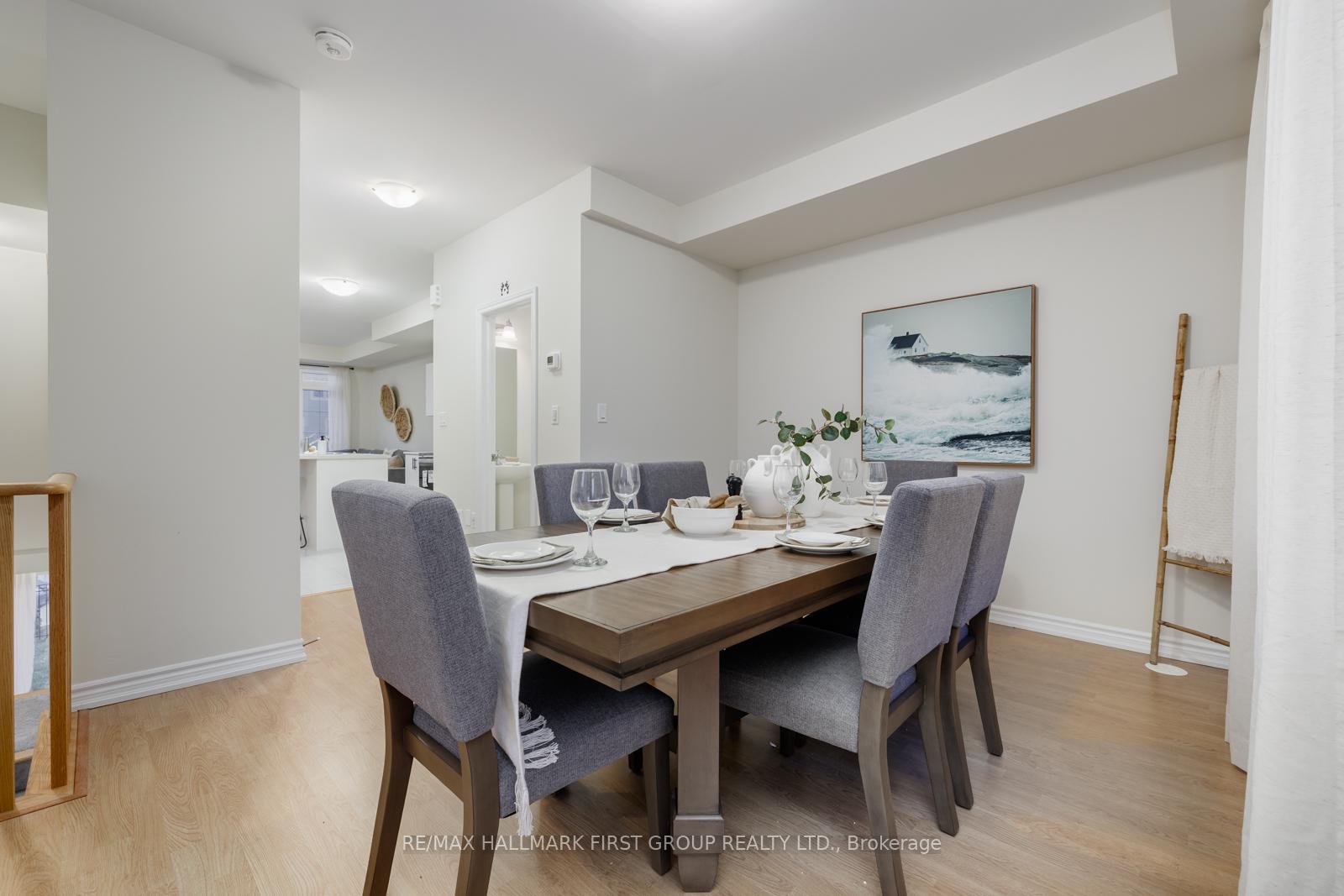 Photo 12 of 23 Senay Circle, Clarington, Courtice — HOMEH