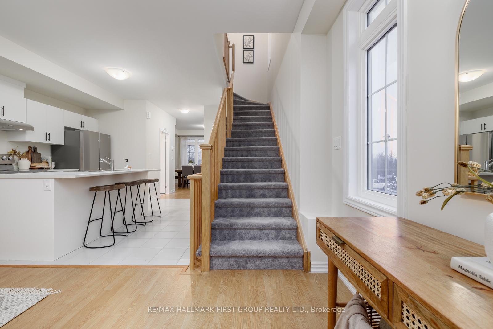 Photo 14 of 23 Senay Circle, Clarington, Courtice — HOMEH