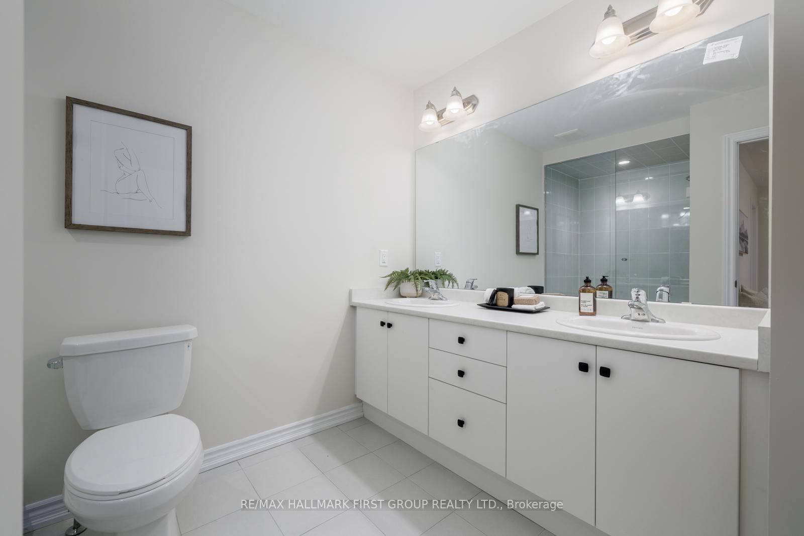Photo 18 of 23 Senay Circle, Clarington, Courtice — HOMEH