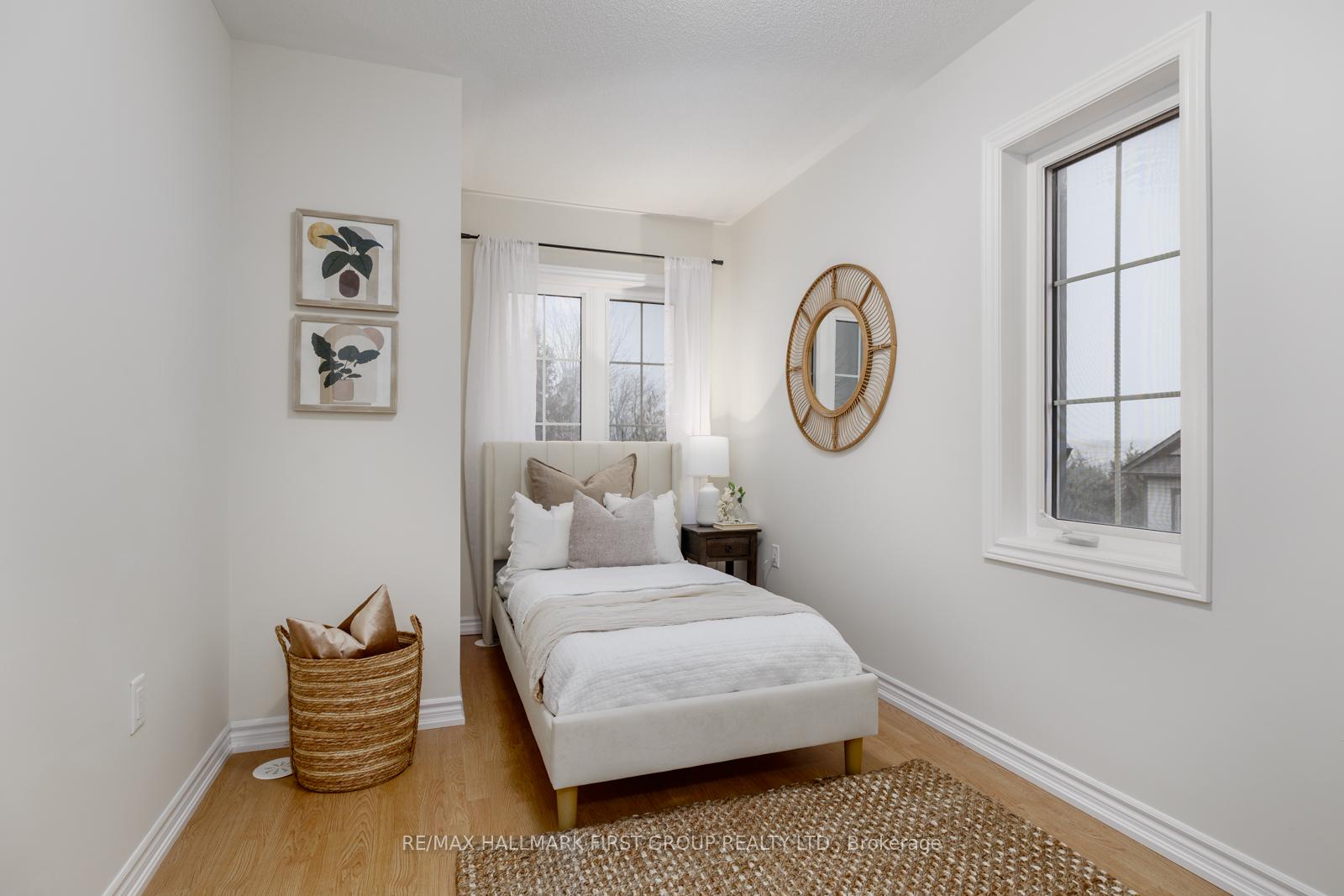 Photo 19 of 23 Senay Circle, Clarington, Courtice — HOMEH