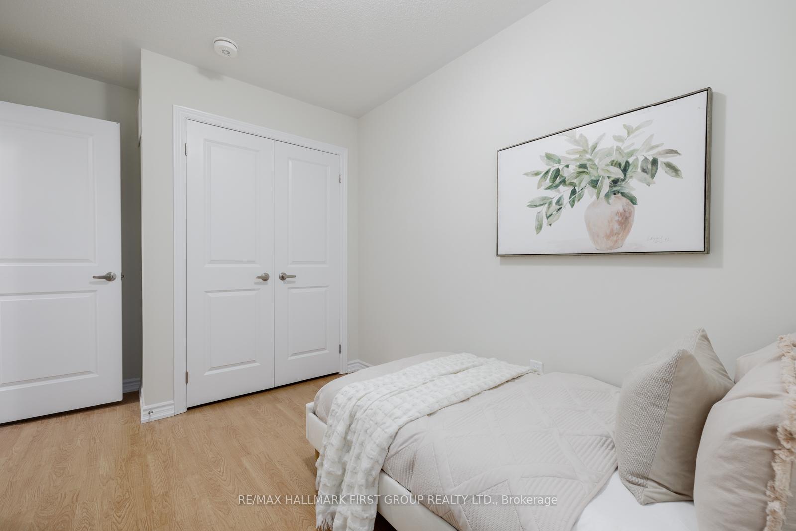 Photo 21 of 23 Senay Circle, Clarington, Courtice — HOMEH