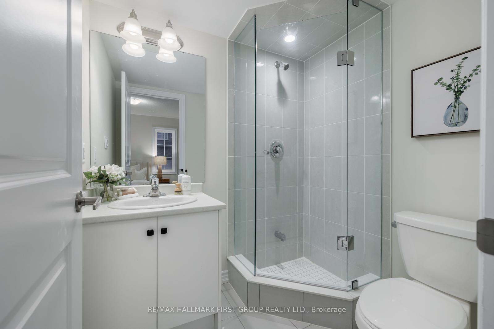 Photo 26 of 23 Senay Circle, Clarington, Courtice — HOMEH