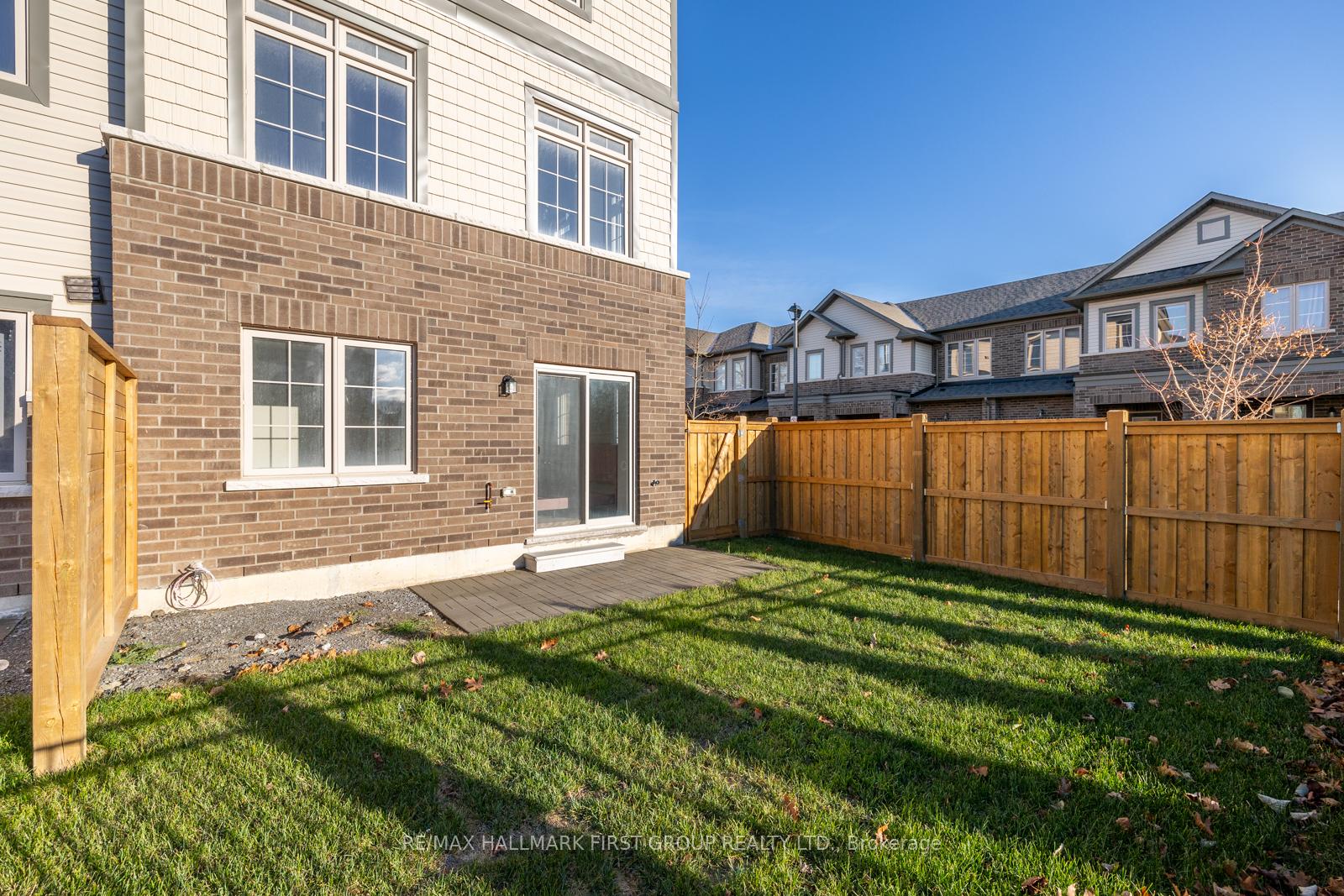 Photo 29 of 23 Senay Circle, Clarington, Courtice — HOMEH