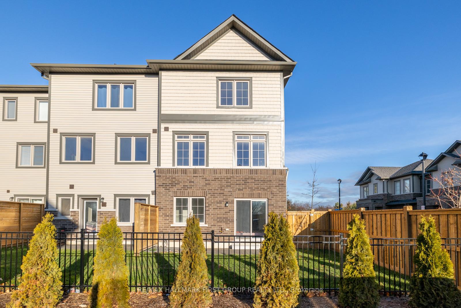 Photo 30 of 23 Senay Circle, Clarington, Courtice — HOMEH