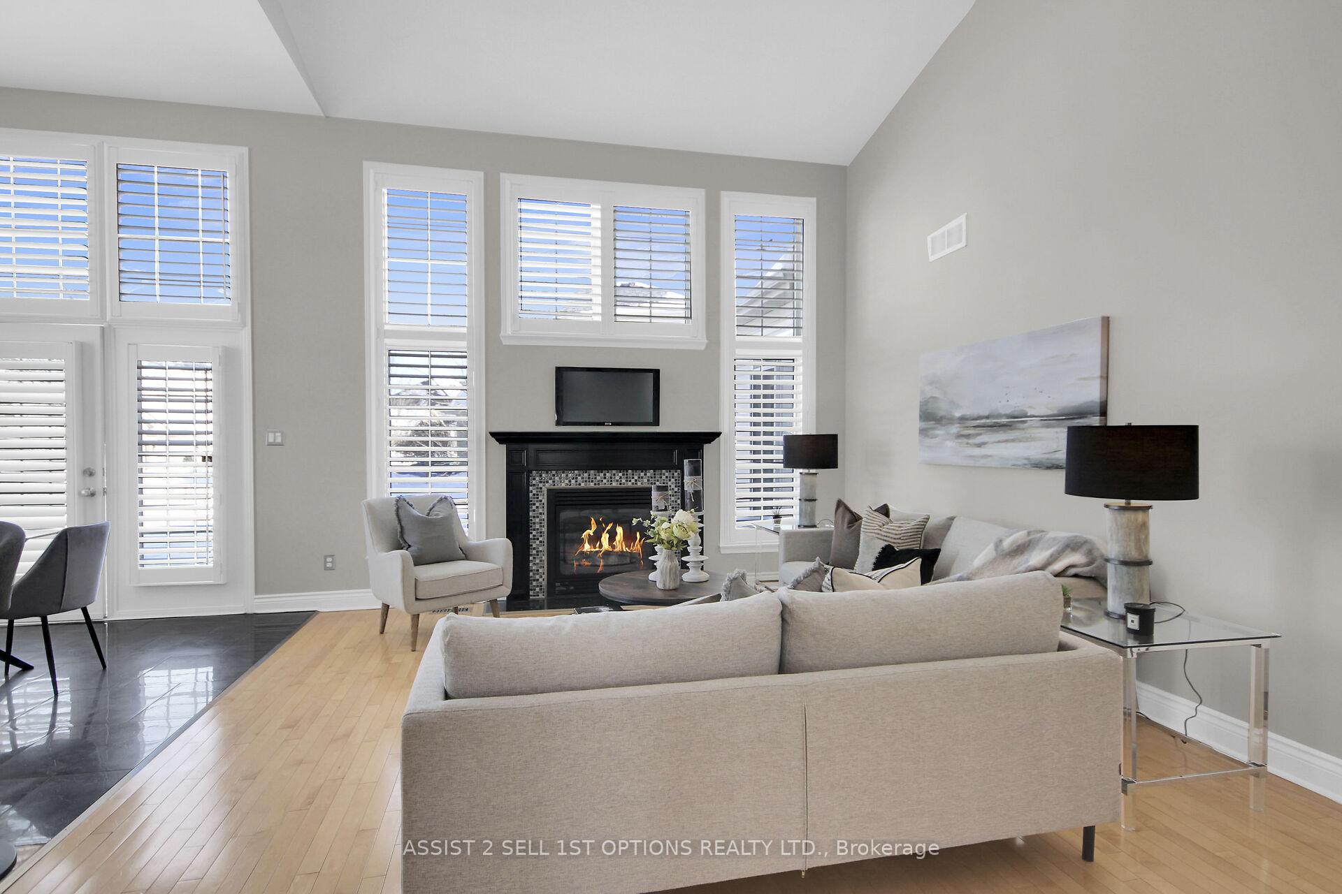 Photo 12 of 125 Golflinks Drive, Ottawa, Barrhaven - Stonebridge — HOMEH