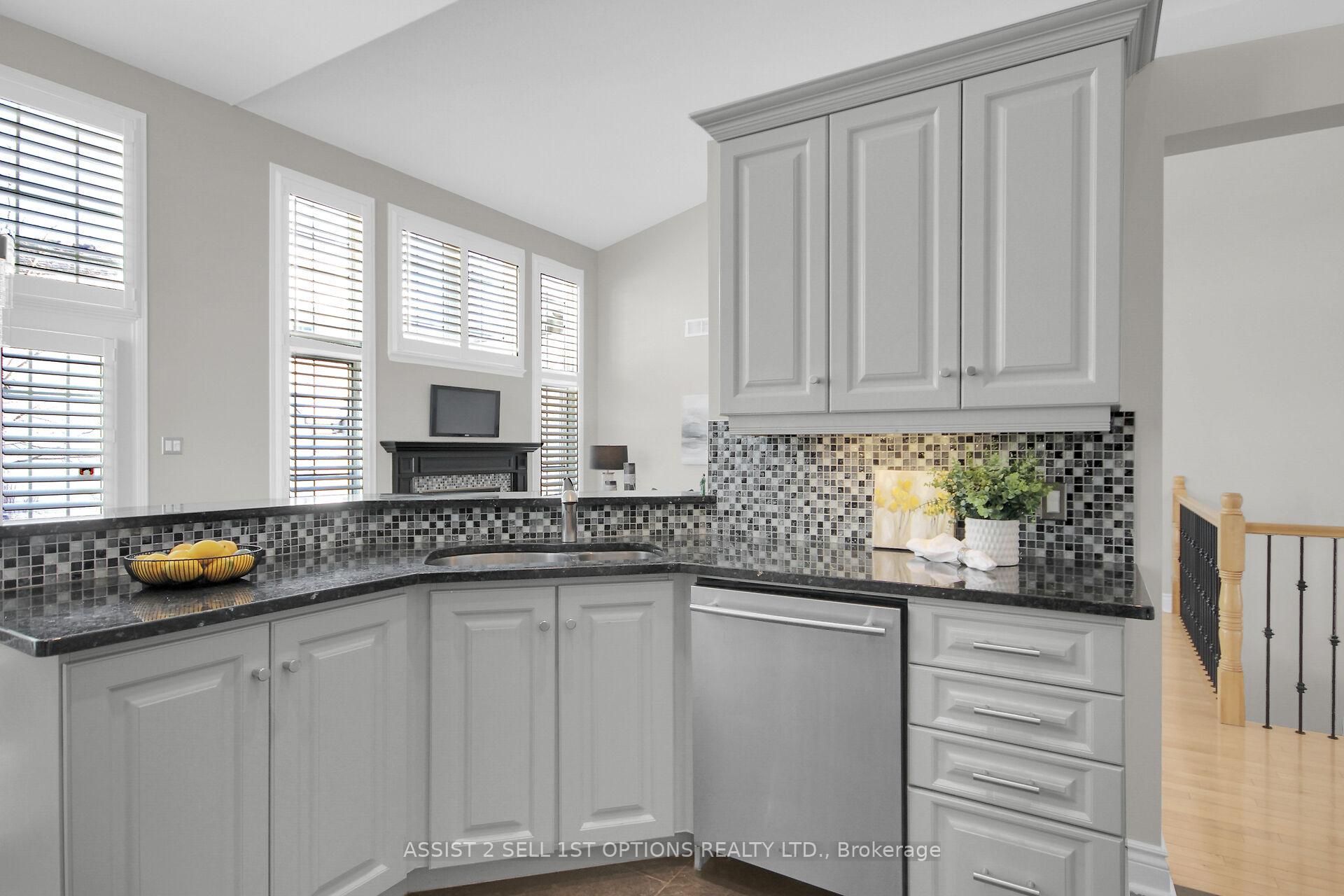 Photo 23 of 125 Golflinks Drive, Ottawa, Barrhaven - Stonebridge — HOMEH