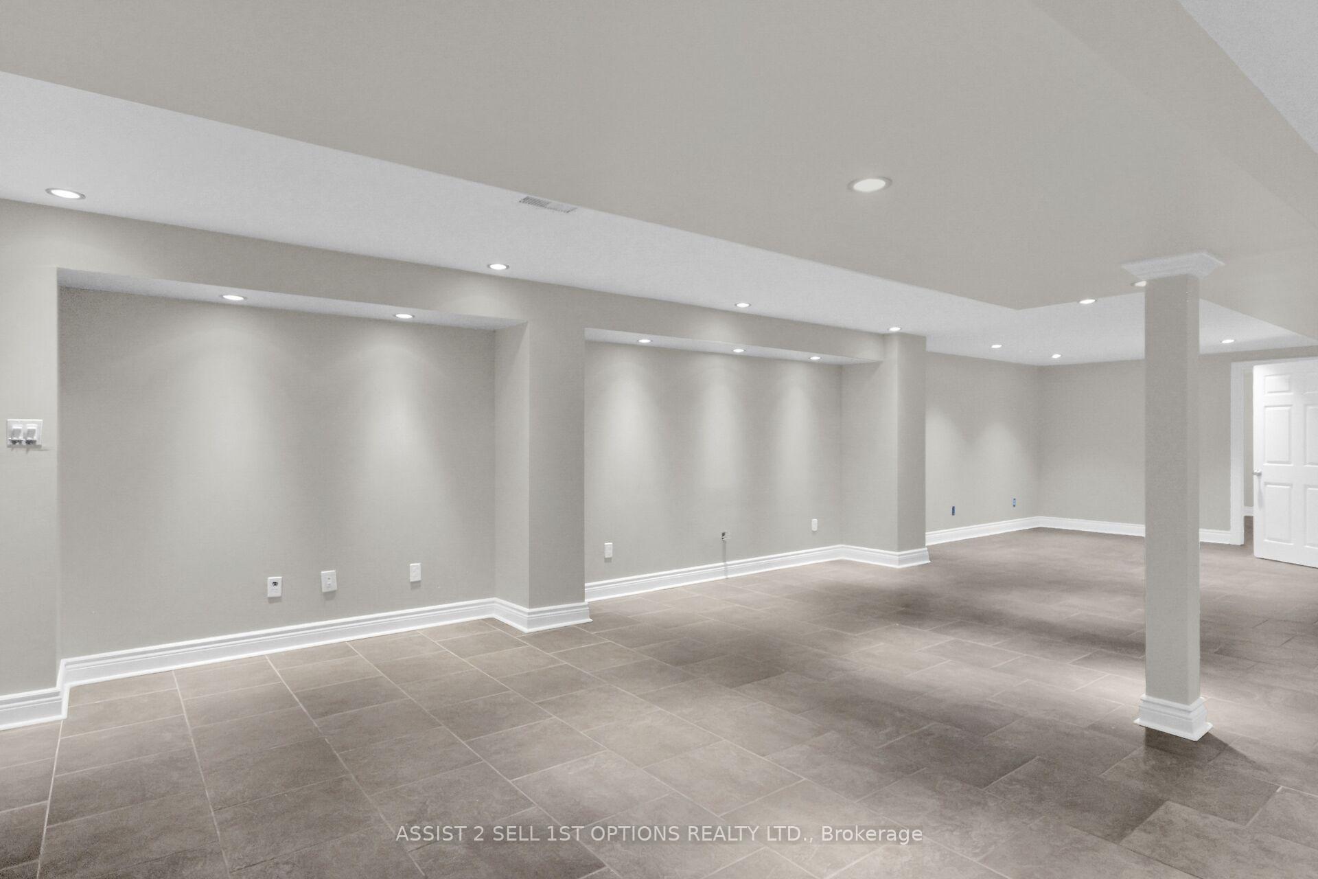 Photo 35 of 125 Golflinks Drive, Ottawa, Barrhaven - Stonebridge — HOMEH