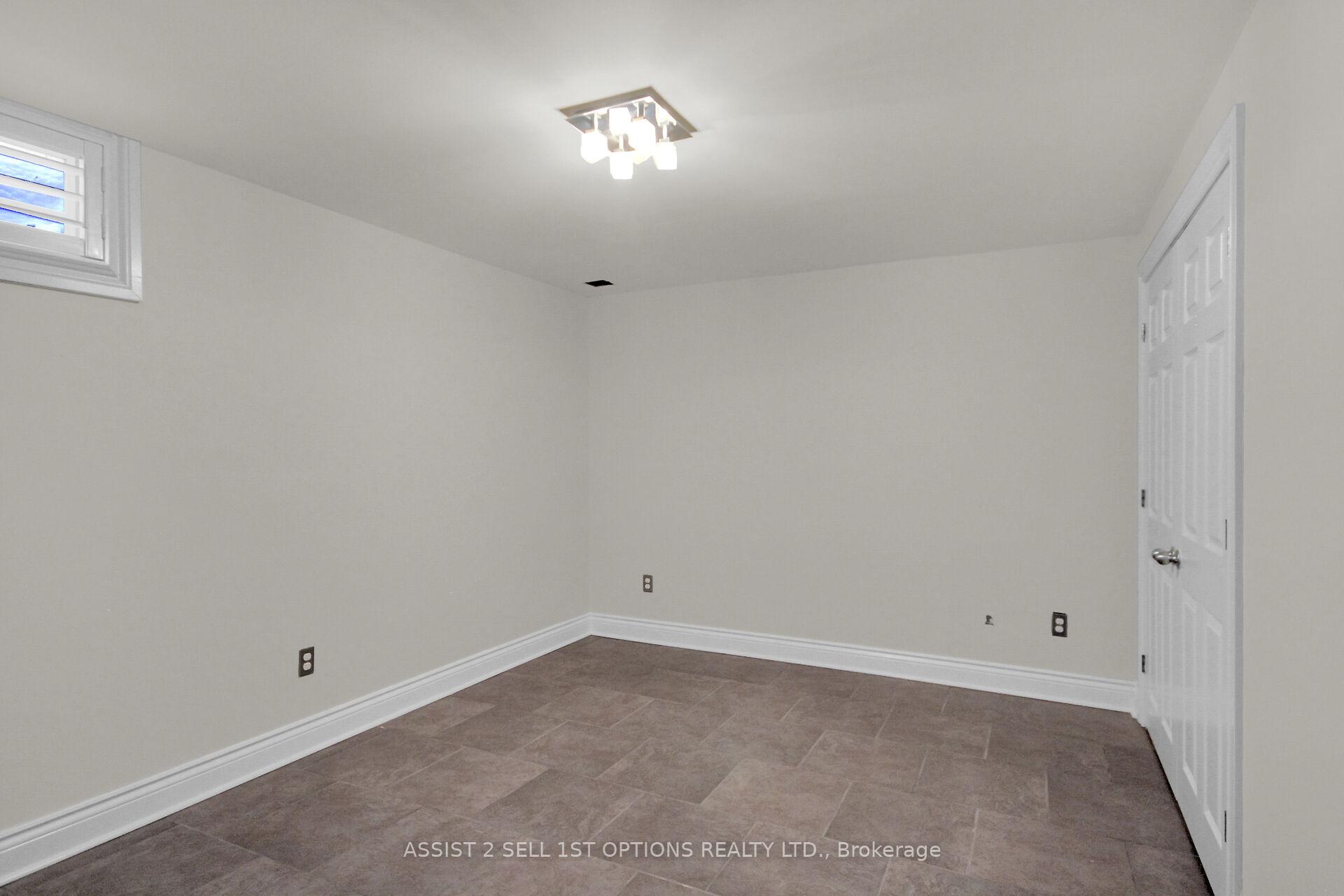 Photo 38 of 125 Golflinks Drive, Ottawa, Barrhaven - Stonebridge — HOMEH