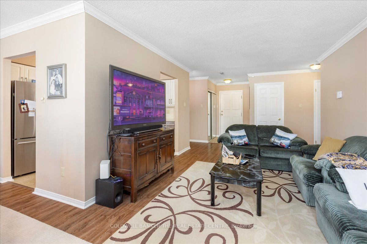 Photo 43 of Unit 105, 111 Grew Boulevard, Georgina, Sutton & Jackson's Point — HOMEH