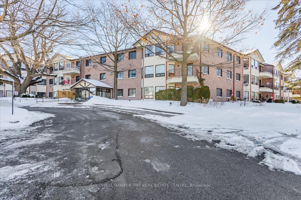 Photo 30 of Unit 105, 111 Grew Boulevard, Georgina, Sutton & Jackson's Point — HOMEH