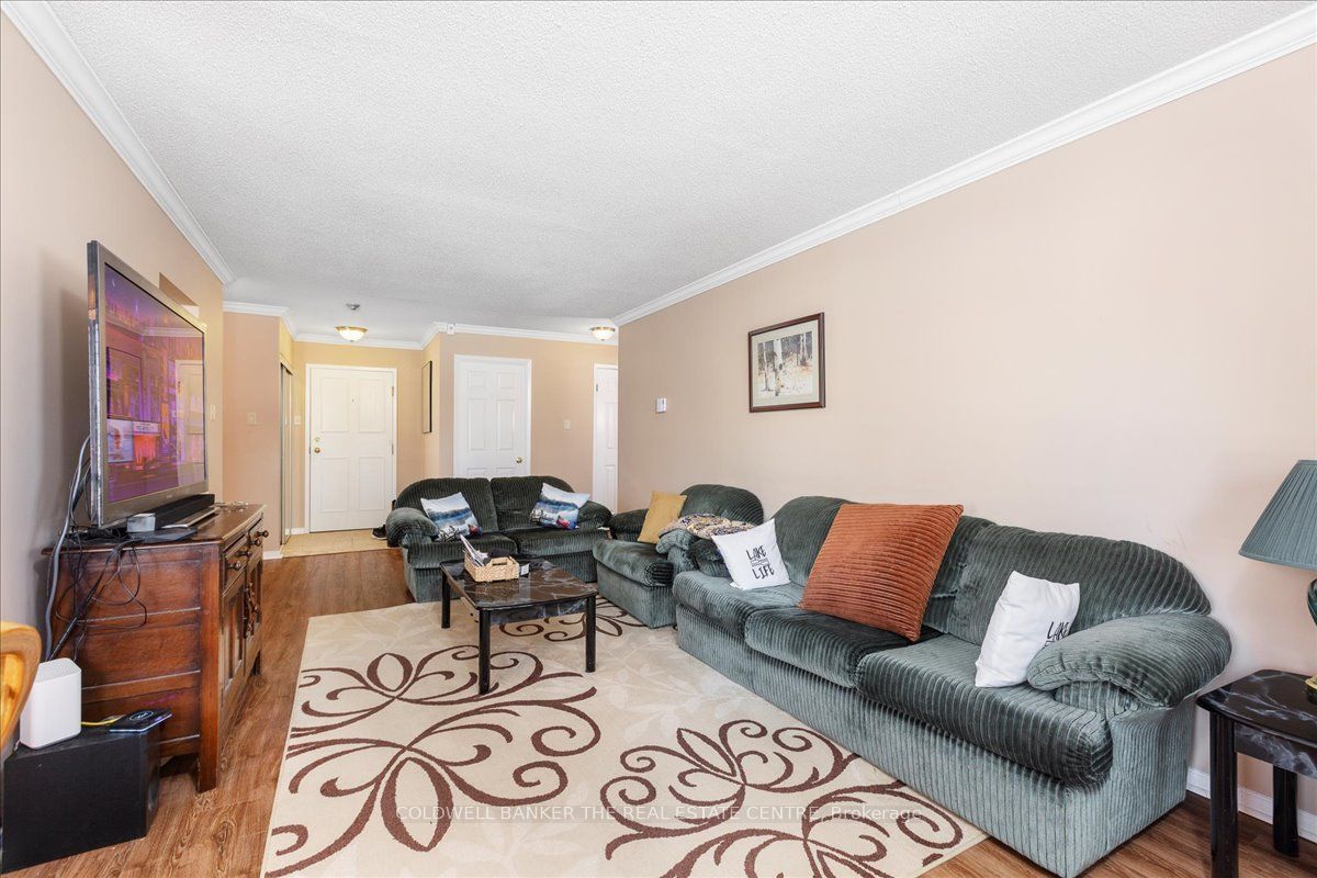 Photo 39 of Unit 105, 111 Grew Boulevard, Georgina, Sutton & Jackson's Point — HOMEH