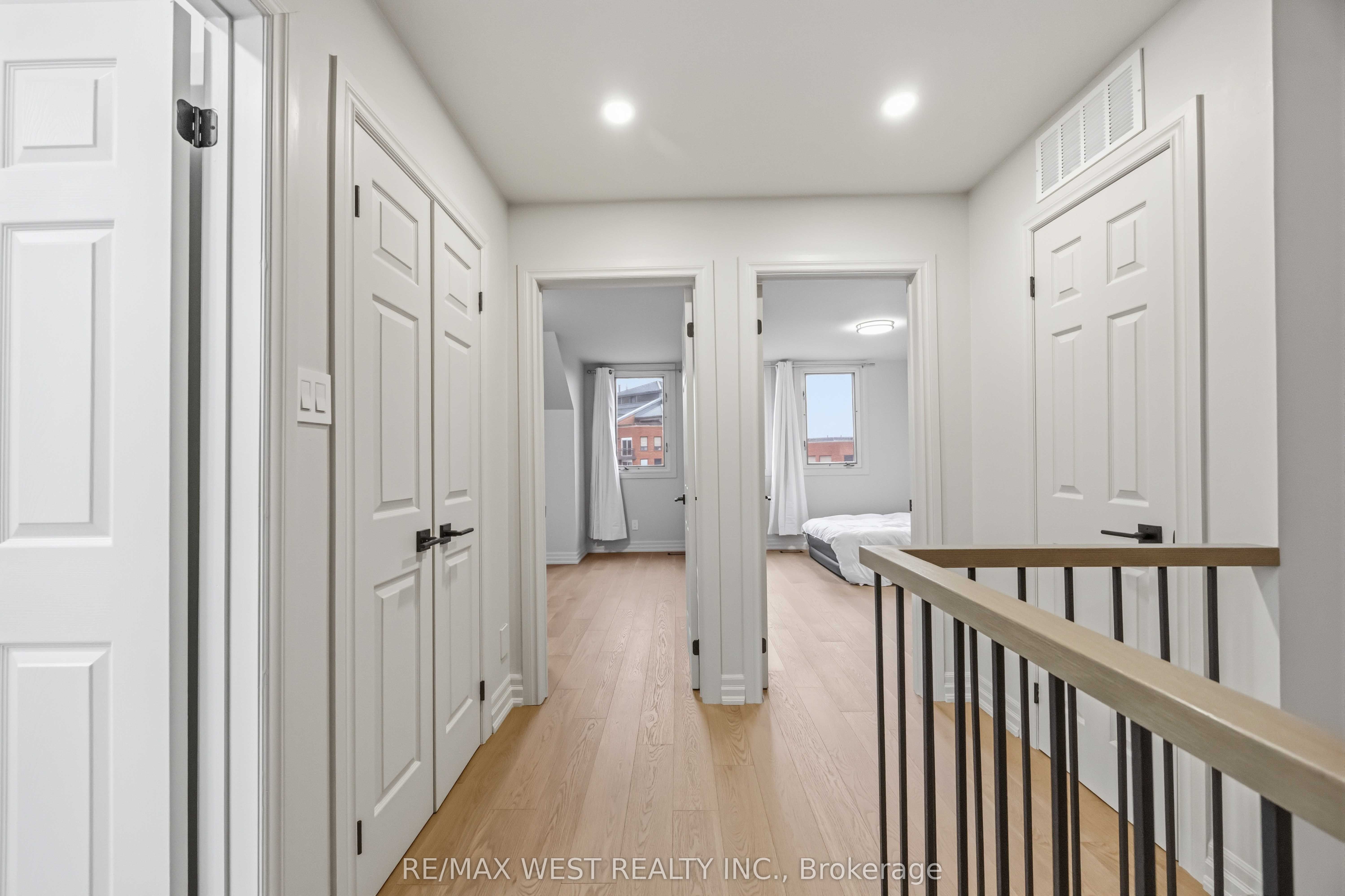 Photo 69 of Unit TH #10, 100 Arbors Lane, Vaughan, West Woodbridge — HOMEH