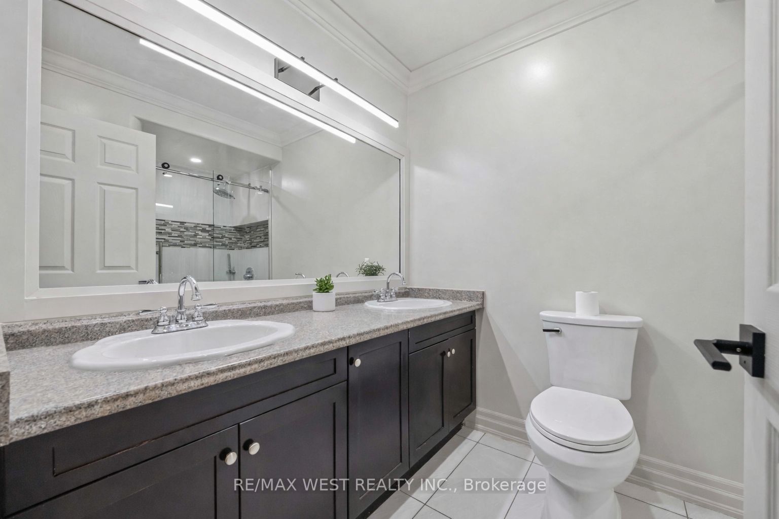 Photo 60 of Unit TH #10, 100 Arbors Lane, Vaughan, West Woodbridge — HOMEH