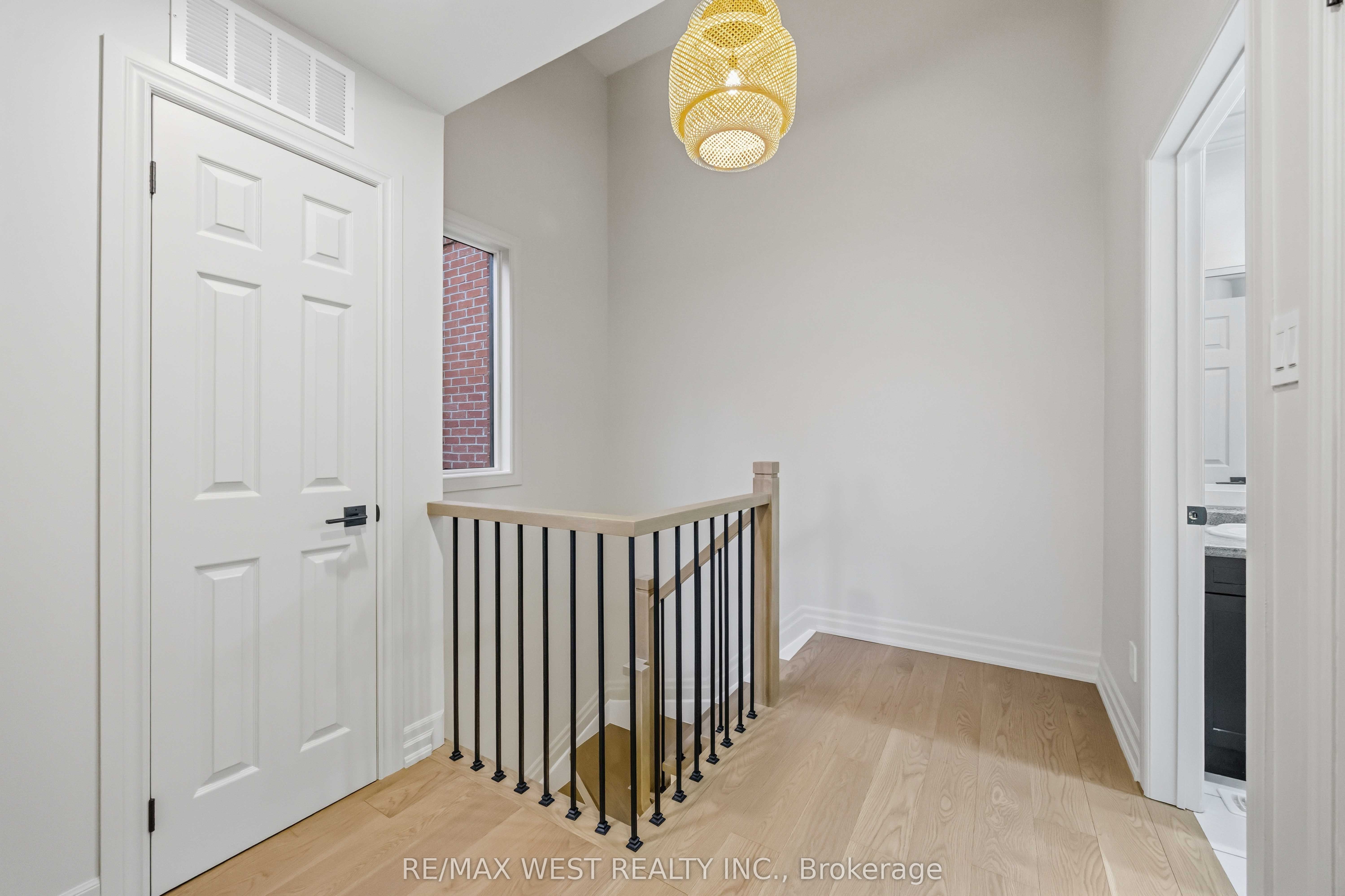 Photo 68 of Unit TH #10, 100 Arbors Lane, Vaughan, West Woodbridge — HOMEH