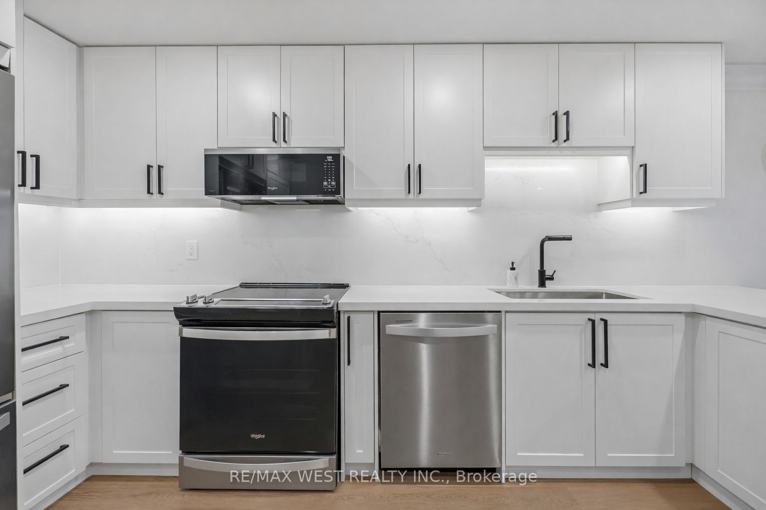Photo 45 of Unit TH #10, 100 Arbors Lane, Vaughan, West Woodbridge — HOMEH