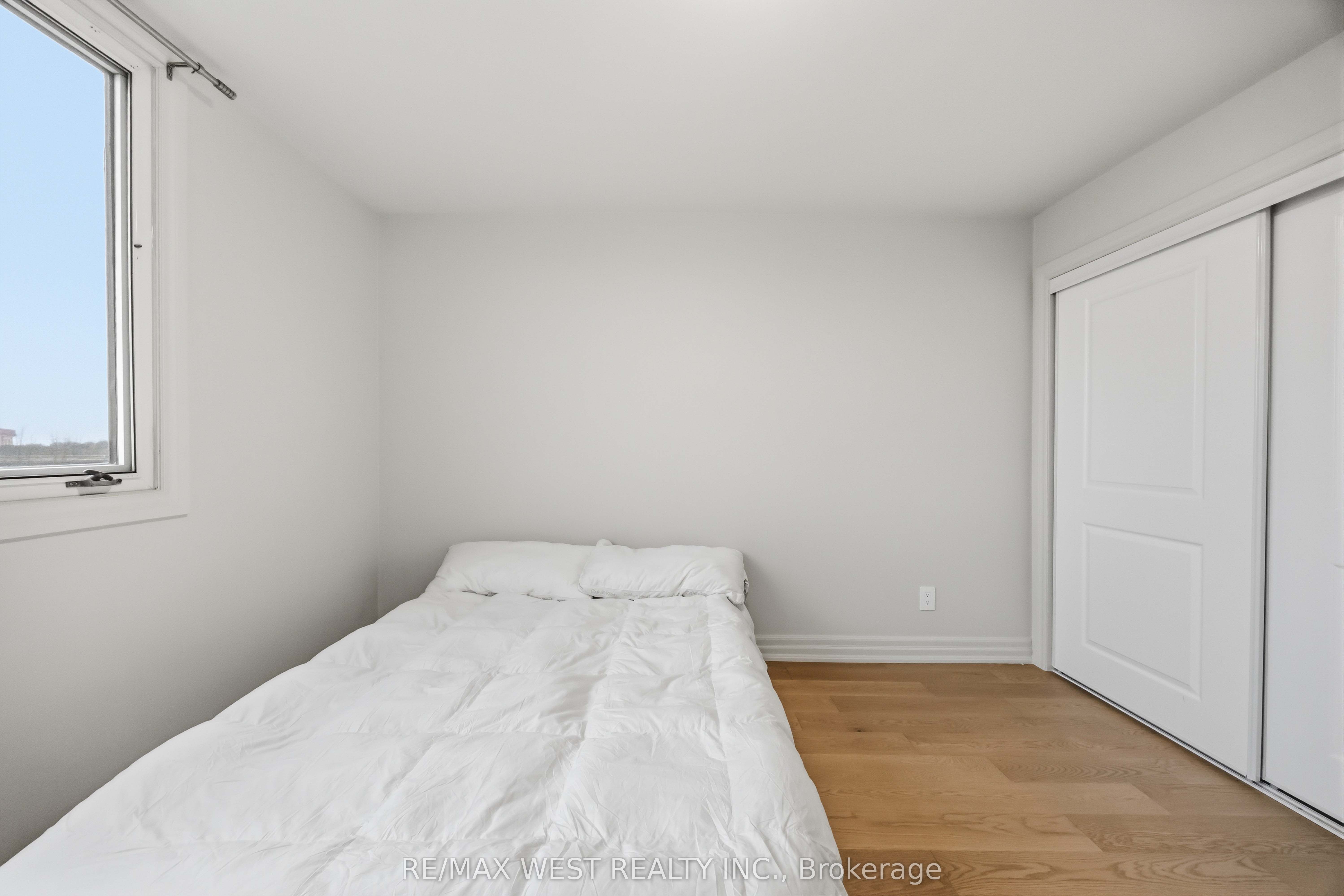 Photo 76 of Unit TH #10, 100 Arbors Lane, Vaughan, West Woodbridge — HOMEH