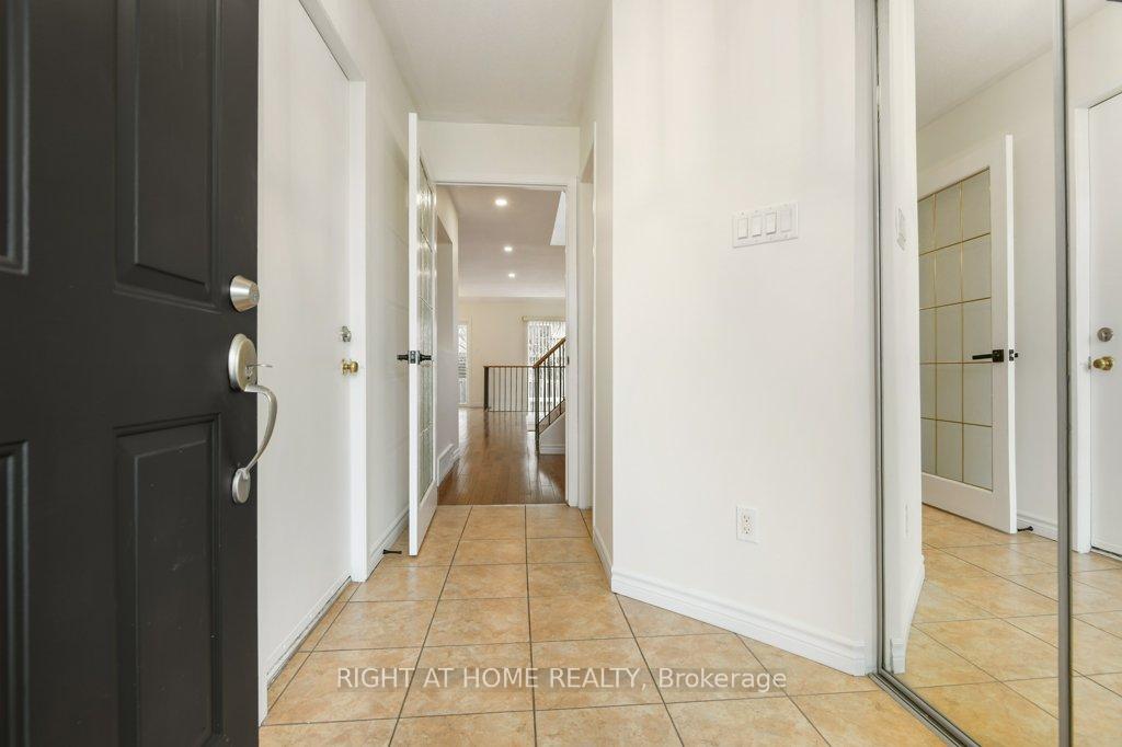 Photo 6 of 38 Wheeler Street, Ottawa, Barrhaven - Cedargrove/Fraserdale — HOMEH