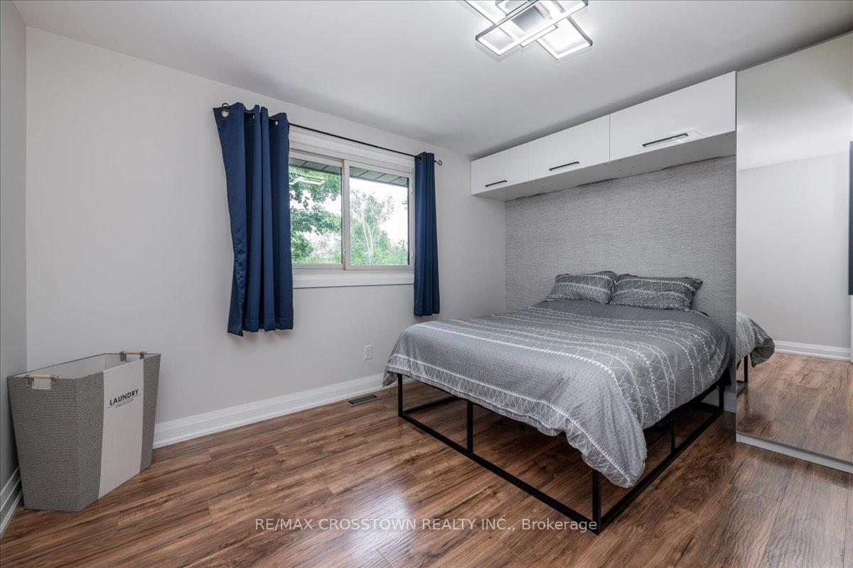 Photo 14 of 4 Highcroft Road, Barrie, Allandale Heights — HOMEH