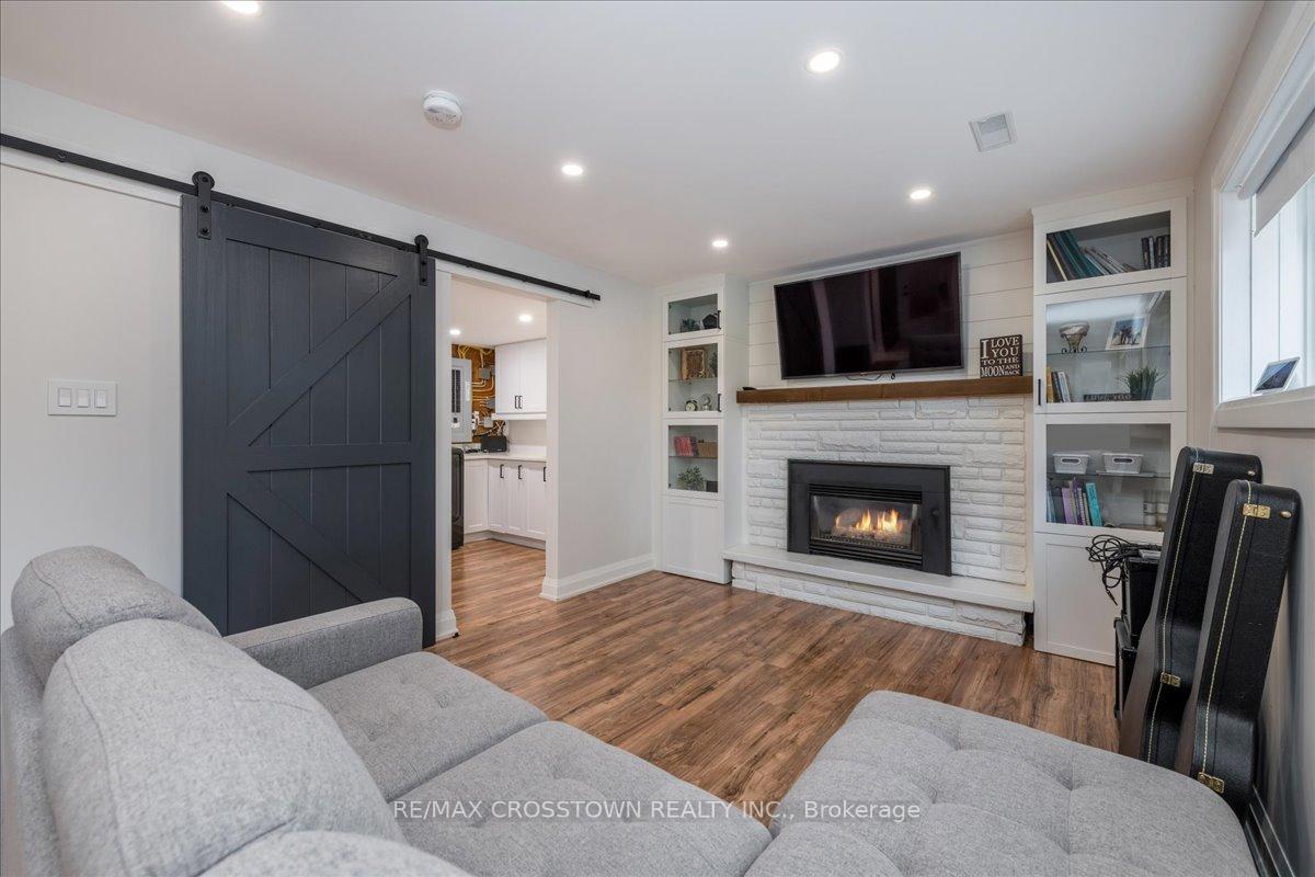 Photo 23 of 4 Highcroft Road, Barrie, Allandale Heights — HOMEH