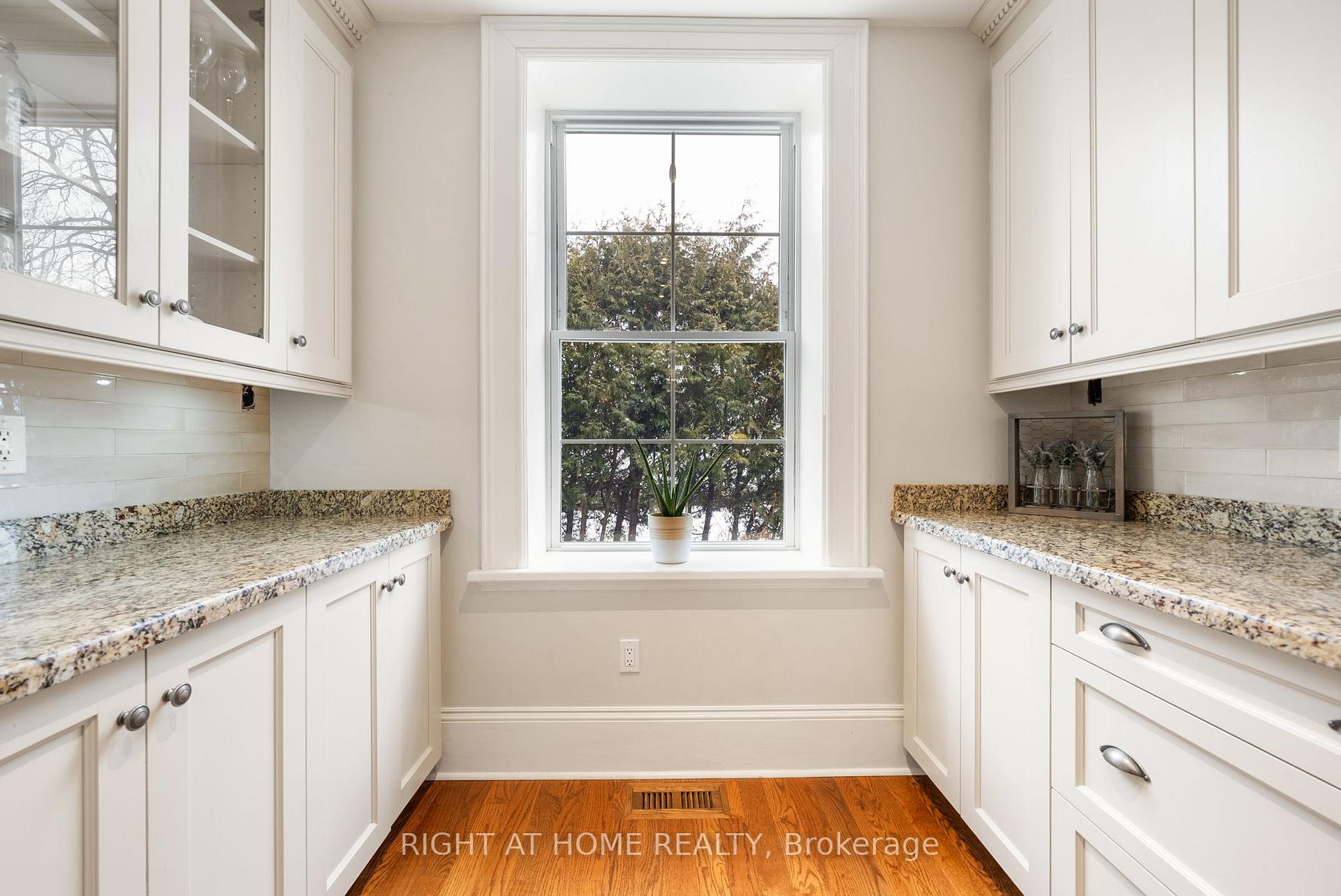 Photo 13 of 103 Scugog Street, Clarington, Bowmanville — HOMEH