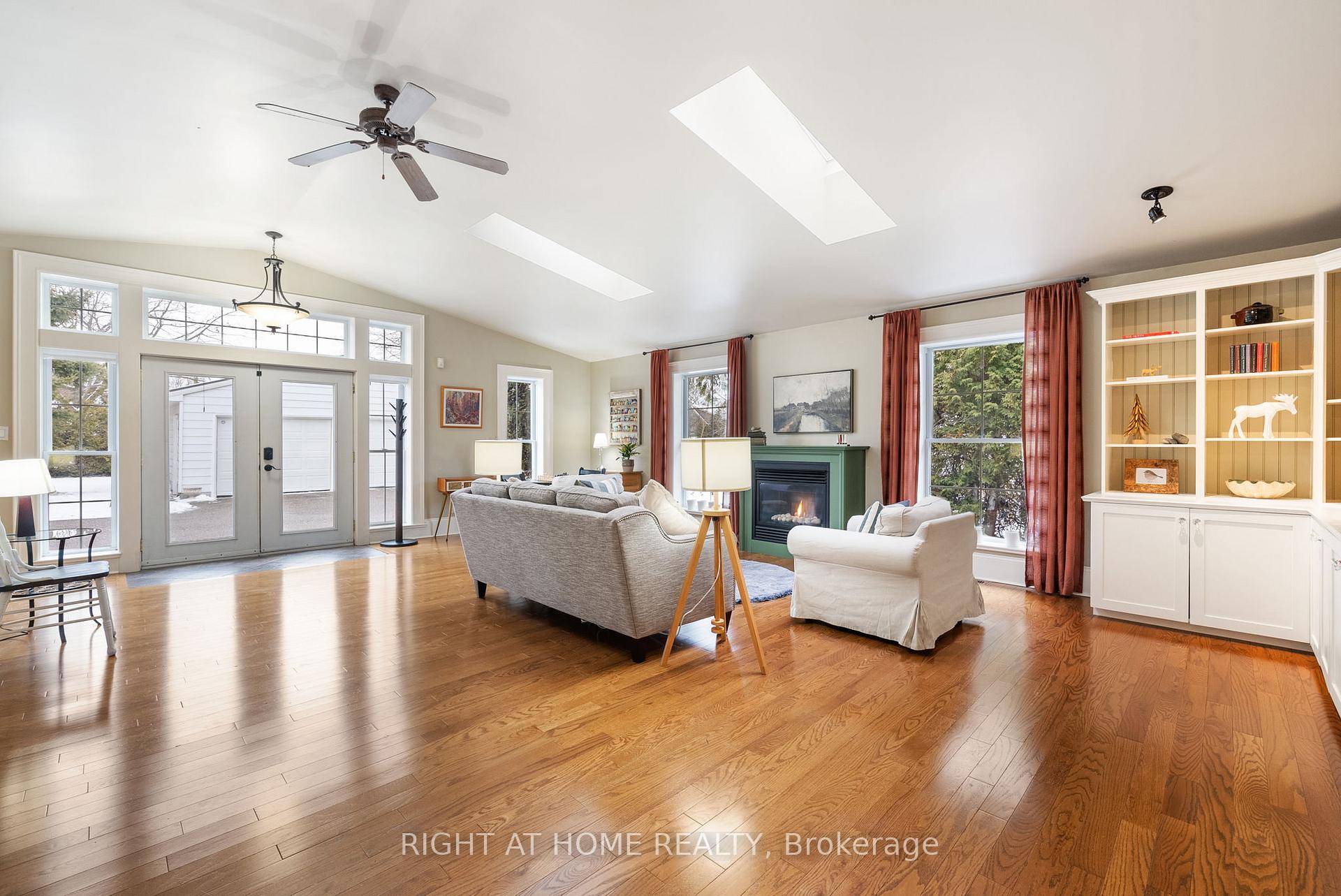 Photo 16 of 103 Scugog Street, Clarington, Bowmanville — HOMEH