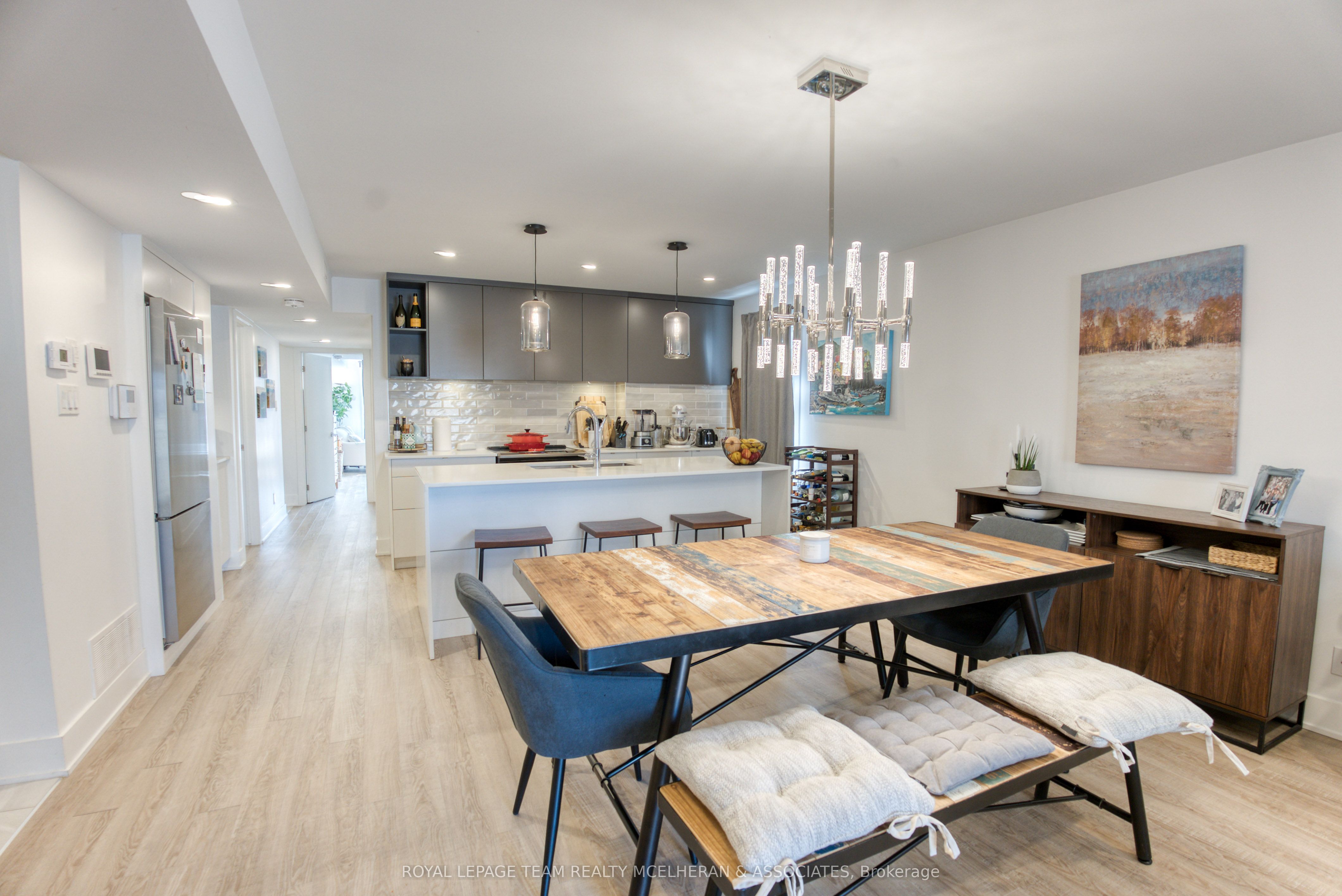 Photo 86 of 576 Byron Avenue, Ottawa, McKellar/Highland — HOMEH