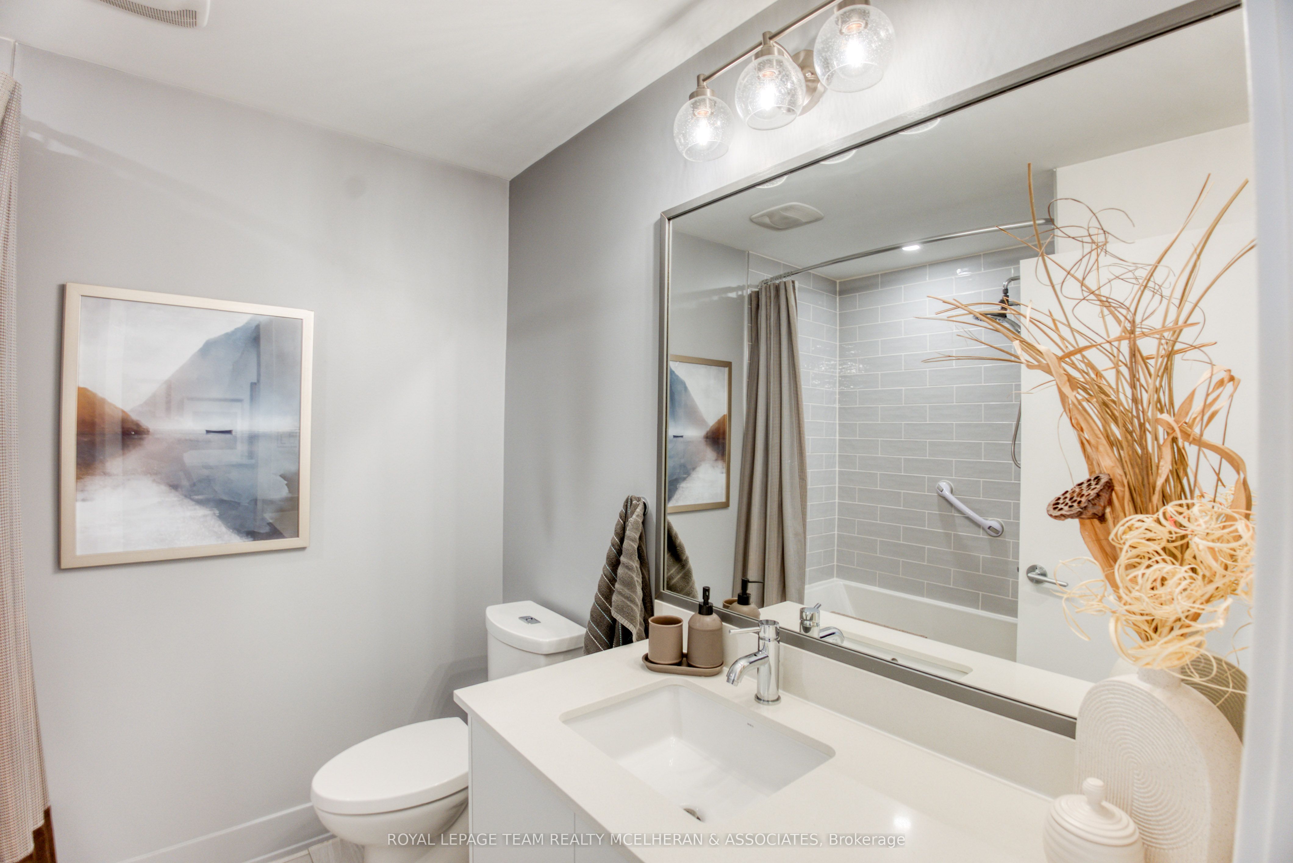 Photo 78 of 576 Byron Avenue, Ottawa, McKellar/Highland — HOMEH