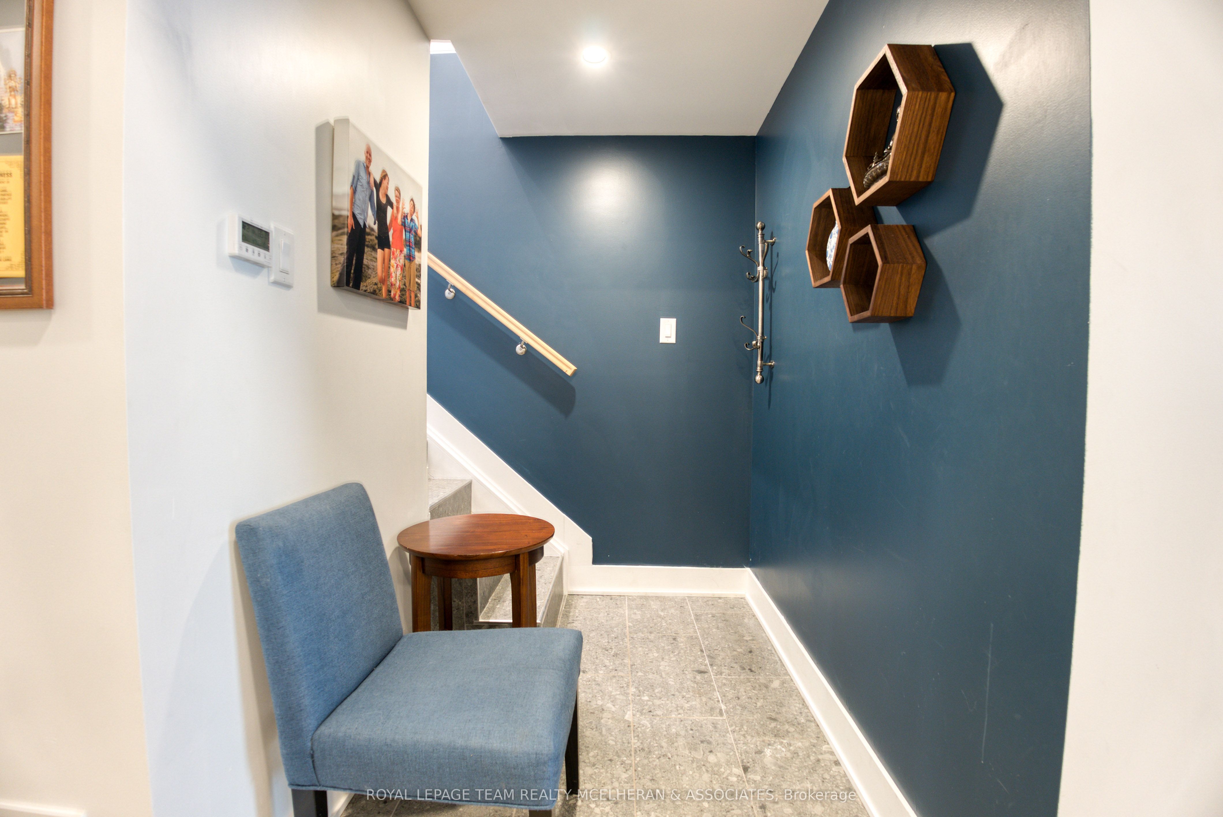 Photo 64 of 576 Byron Avenue, Ottawa, McKellar/Highland — HOMEH