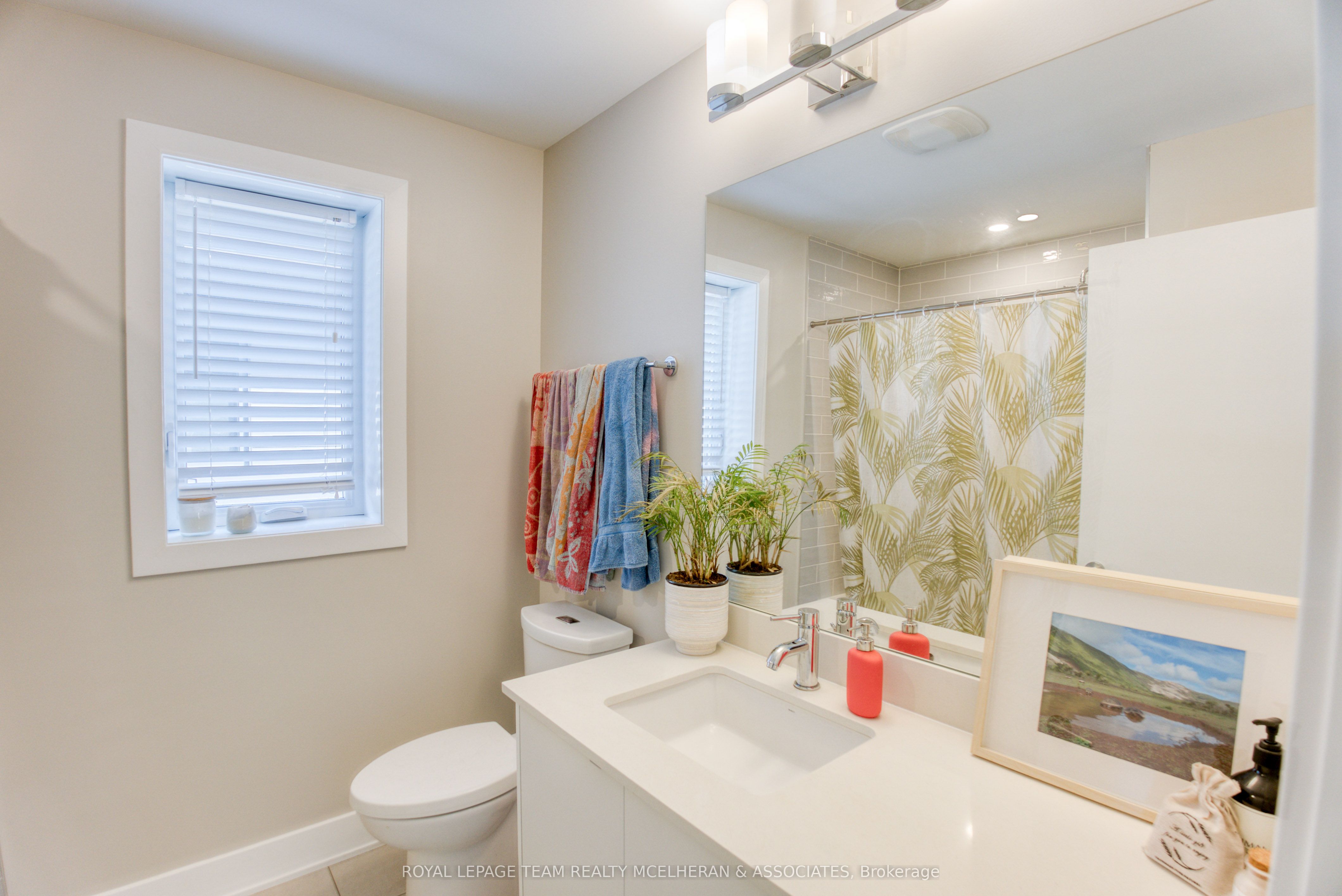 Photo 99 of 576 Byron Avenue, Ottawa, McKellar/Highland — HOMEH