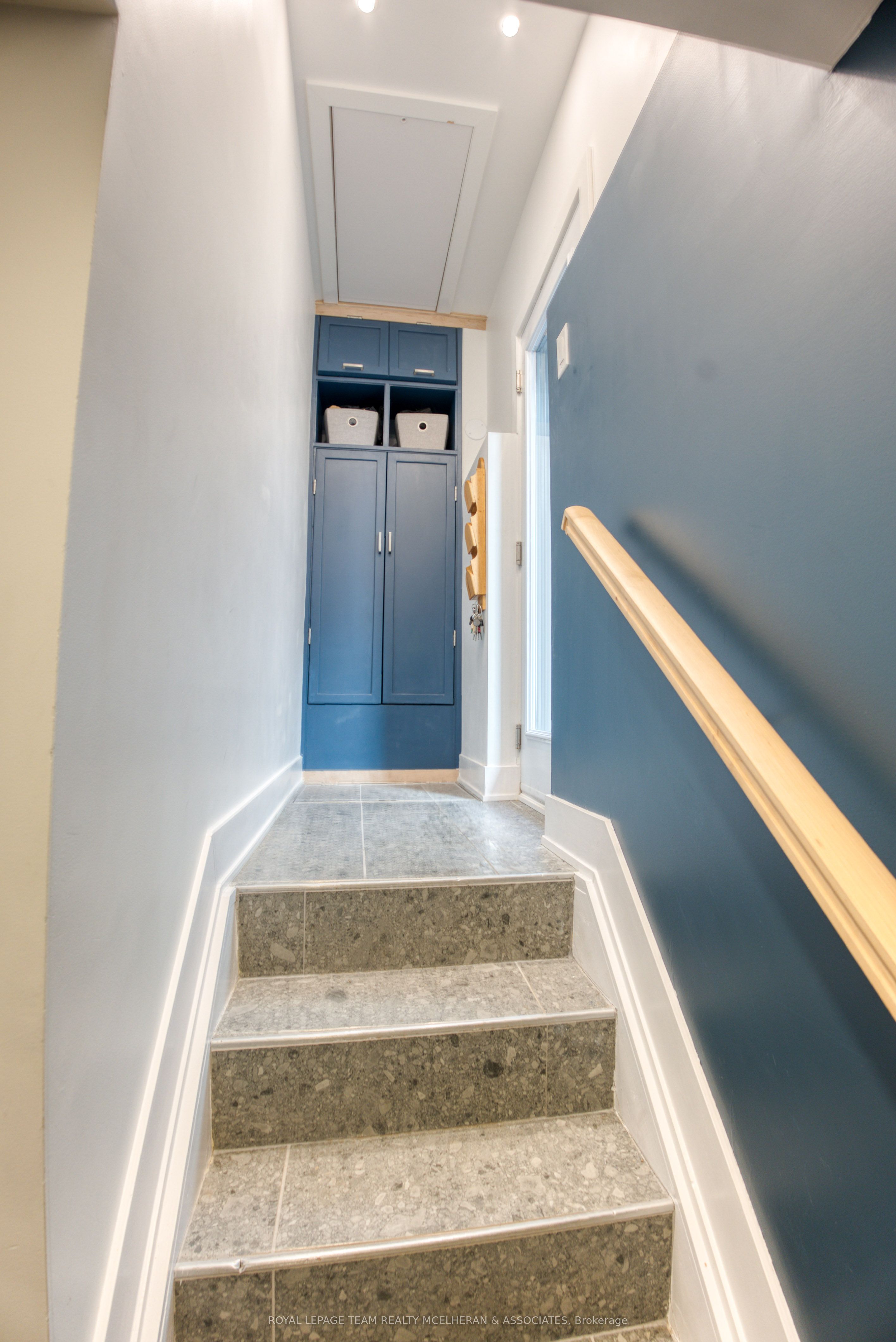 Photo 65 of 576 Byron Avenue, Ottawa, McKellar/Highland — HOMEH