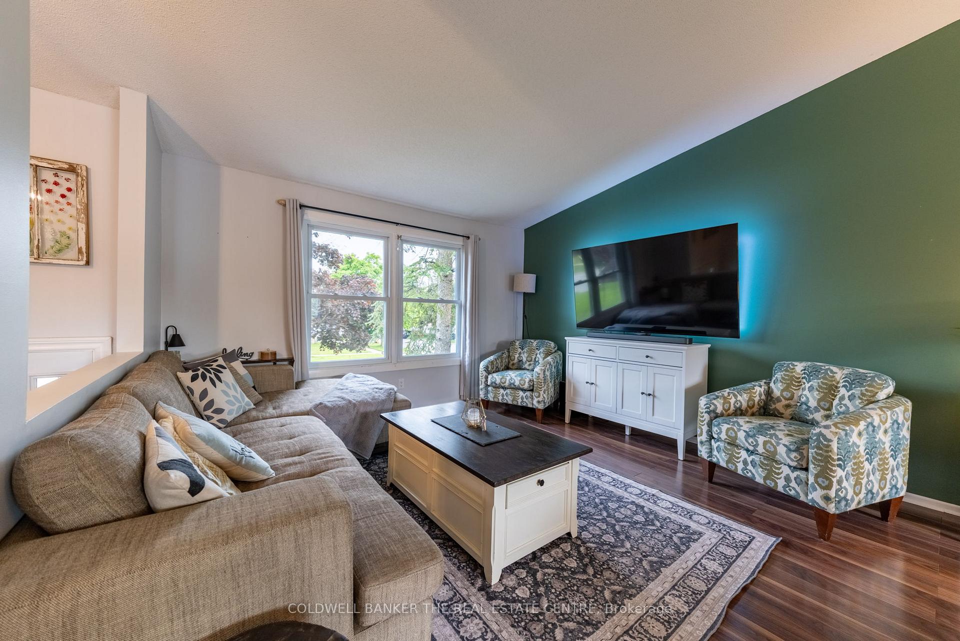 Photo 4 of 103 Oren Boulevard, Barrie, Sunnidale — HOMEH