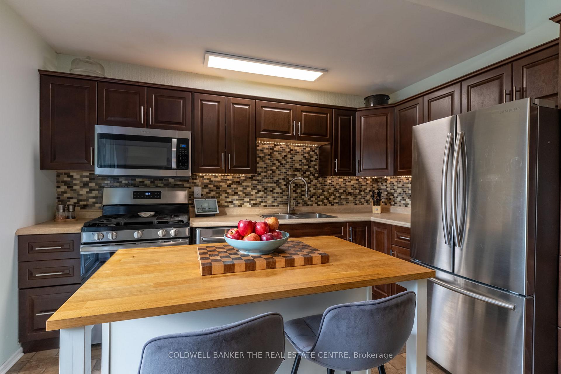 Photo 13 of 103 Oren Boulevard, Barrie, Sunnidale — HOMEH