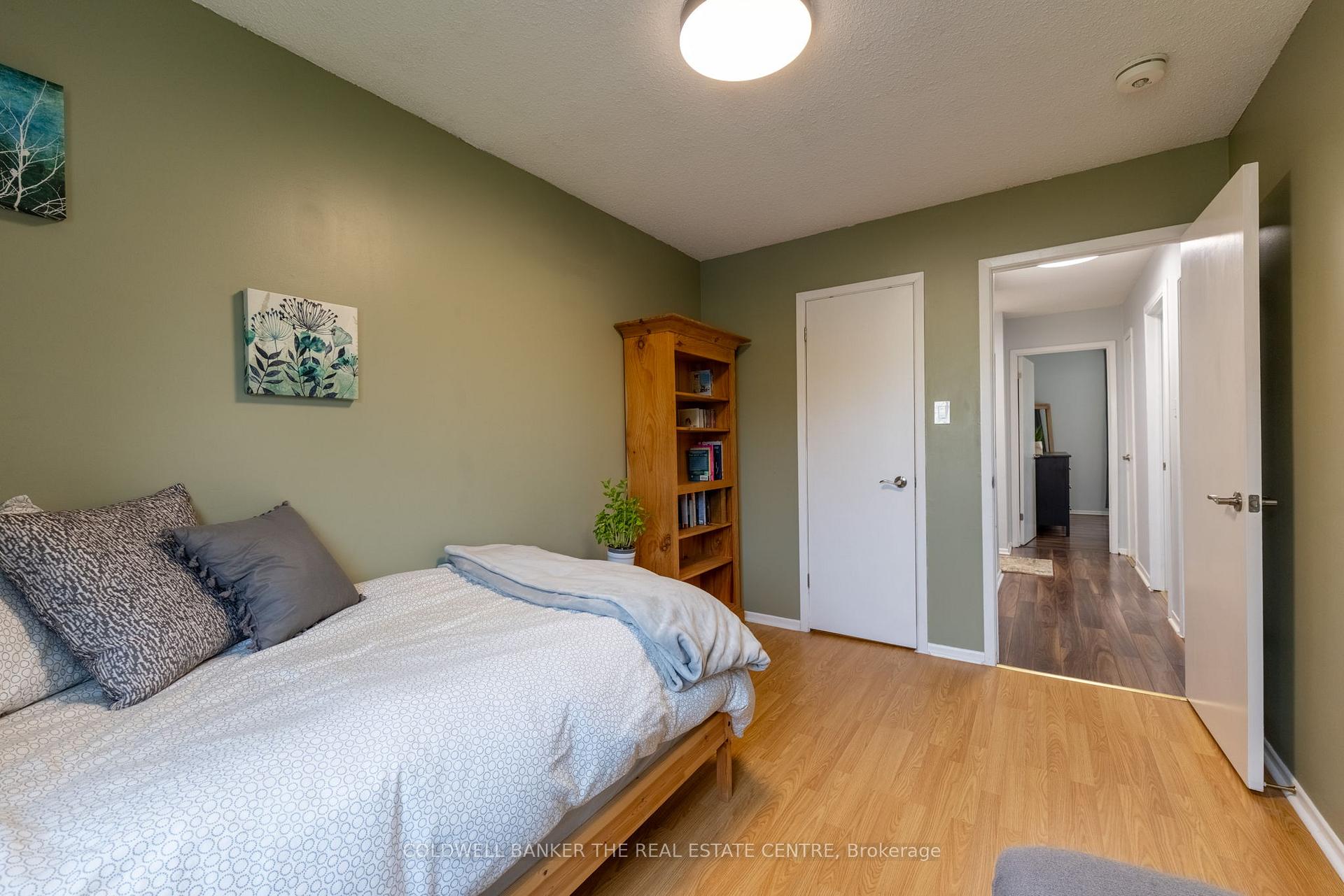 Photo 21 of 103 Oren Boulevard, Barrie, Sunnidale — HOMEH