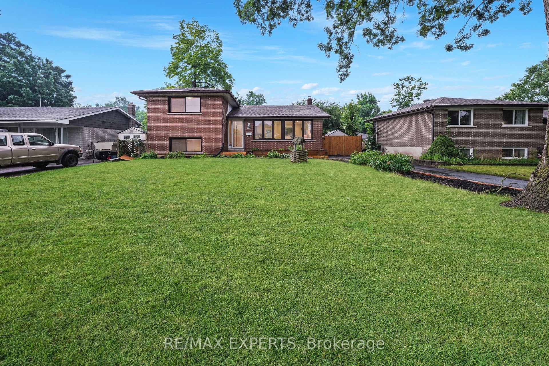 Photo 2 of Unit Lower, 209 Steel Street, Barrie, Codrington — HOMEH