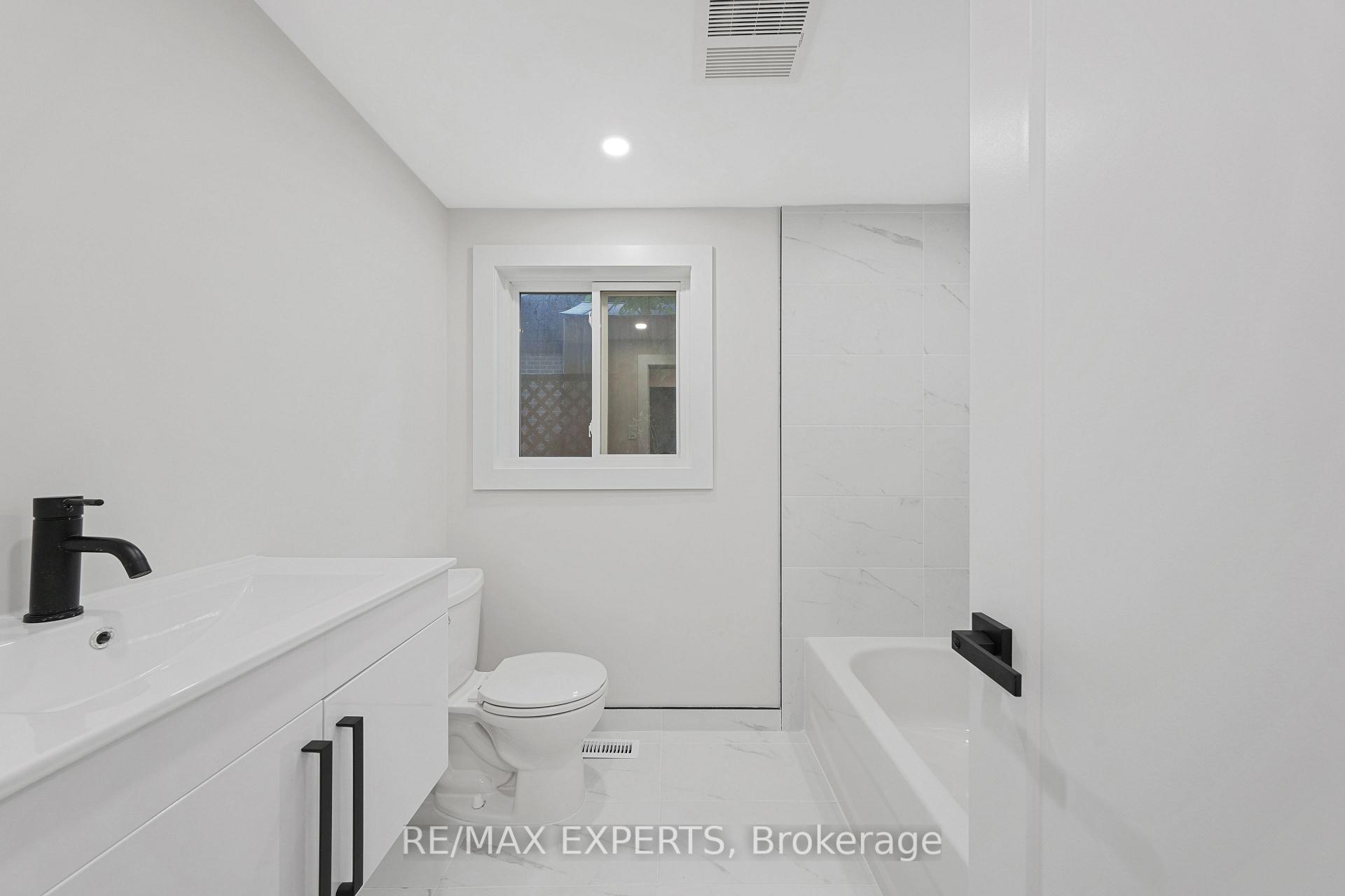 Photo 6 of Unit Lower, 209 Steel Street, Barrie, Codrington — HOMEH