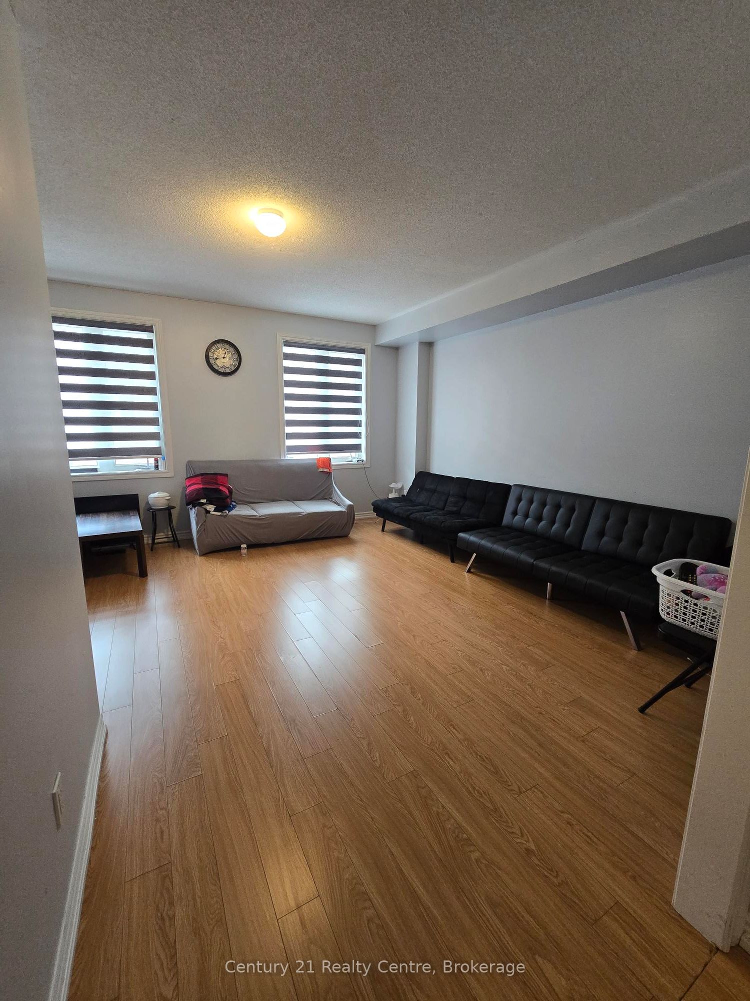 Photo 23 of 5 Shiff Crescent, Brampton, Heart Lake East — HOMEH