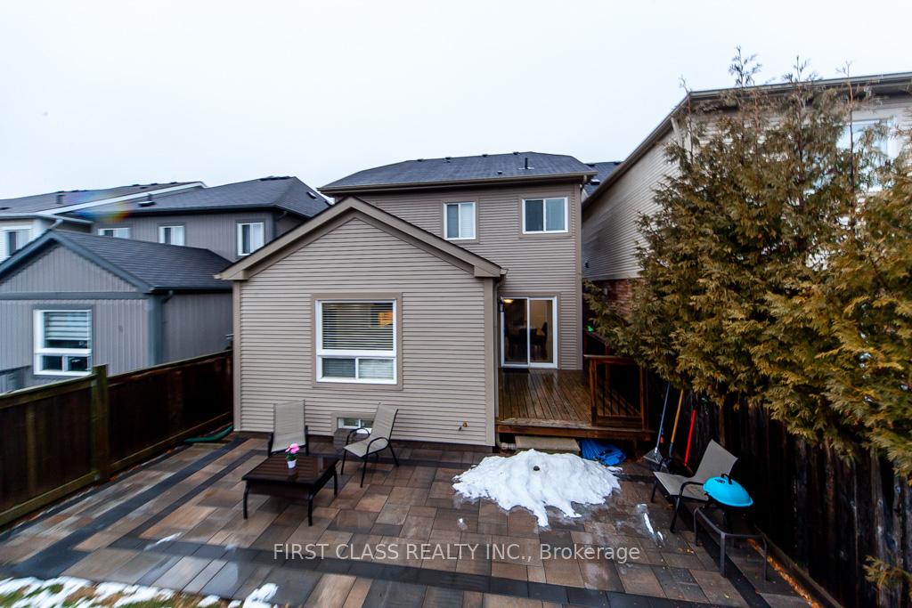 Photo 26 of 23 Darryl Caswell Way, Clarington, Bowmanville — HOMEH