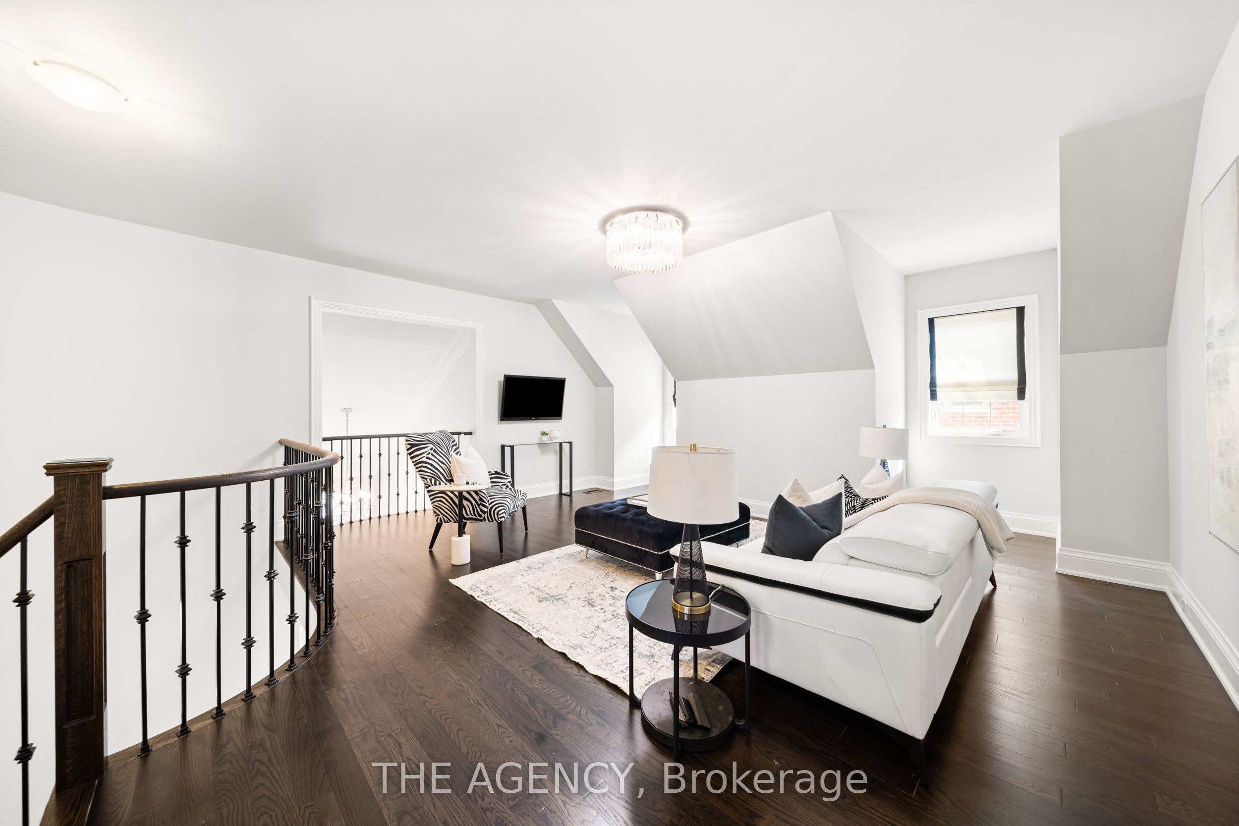 Photo 66 of 28 Chuck Ormsby Crescent, King, King City — HOMEH