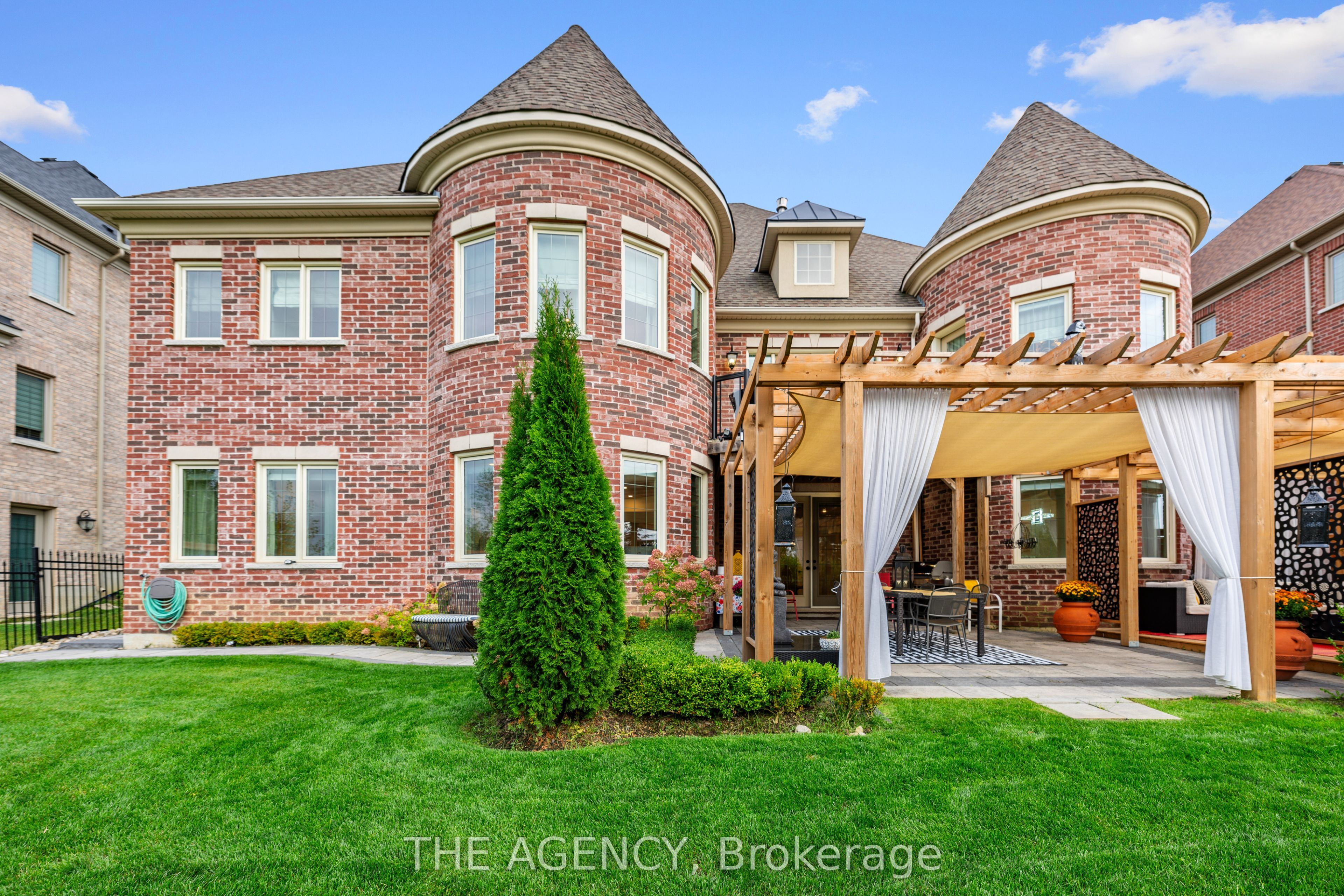 Photo 82 of 28 Chuck Ormsby Crescent, King, King City — HOMEH